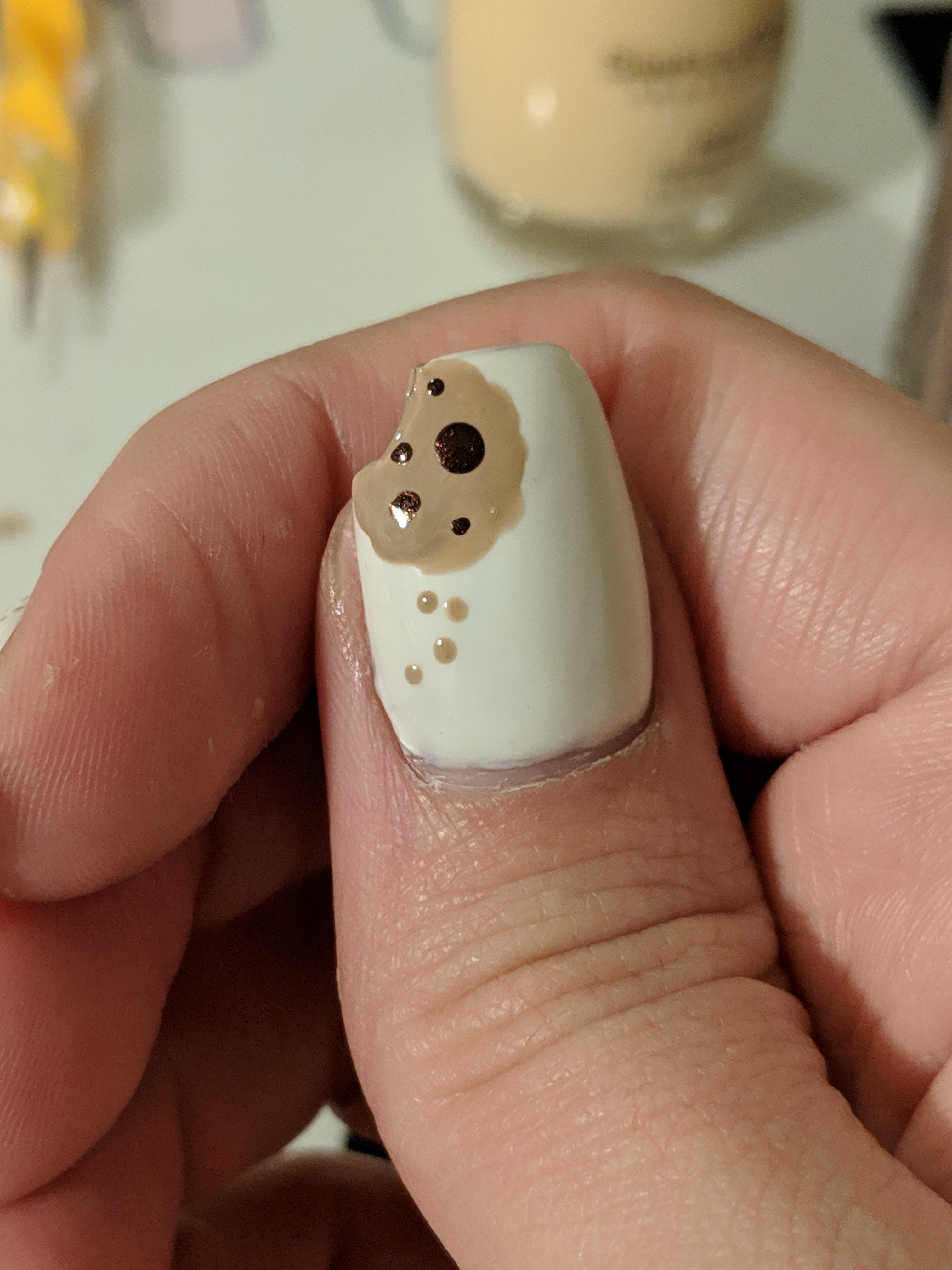 When life gives you a chipped nail, make cookie art. r/RedditLaqueristas