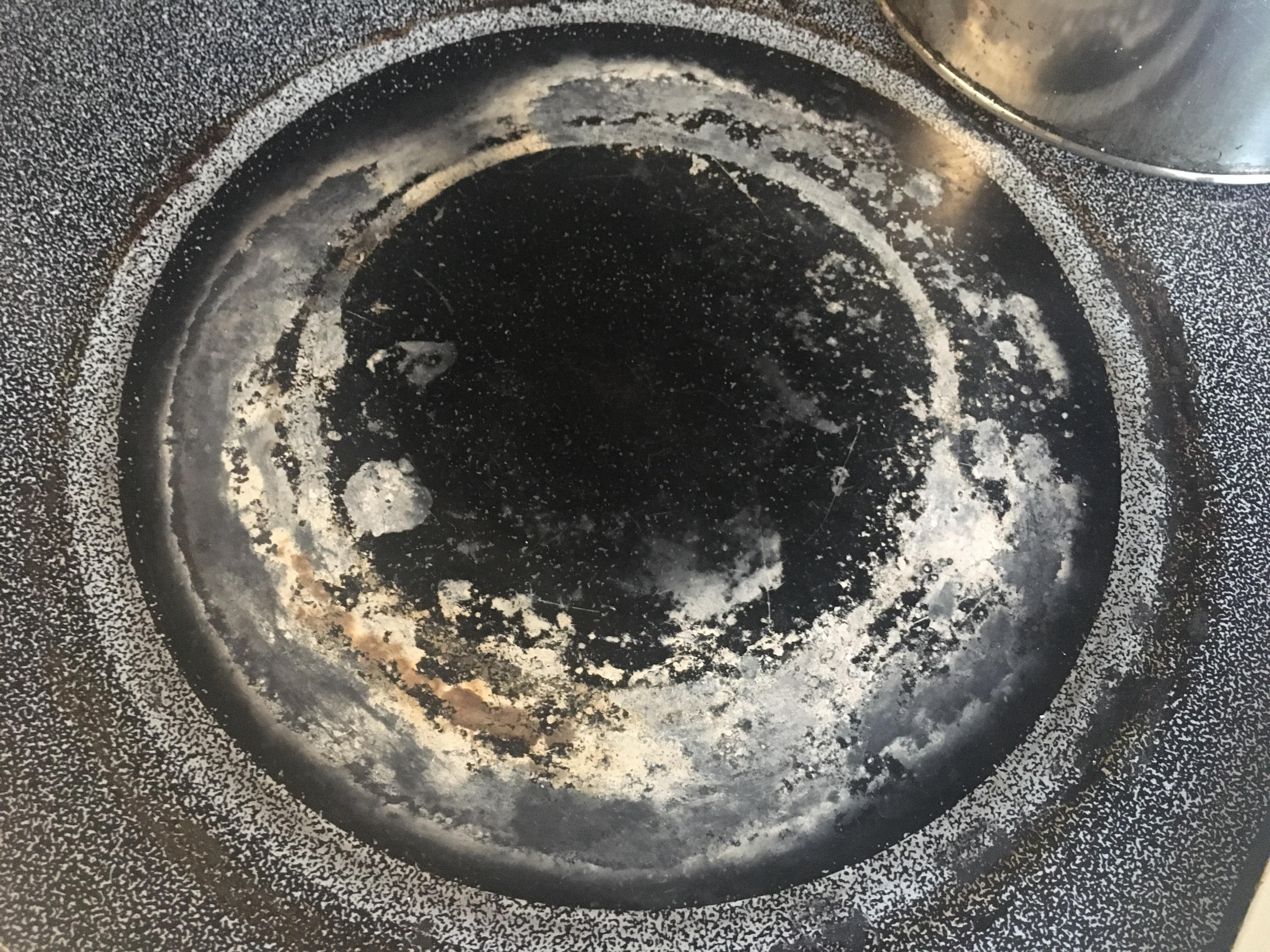 Is this permanent damage to a 20 y/o electric stove top, or is it