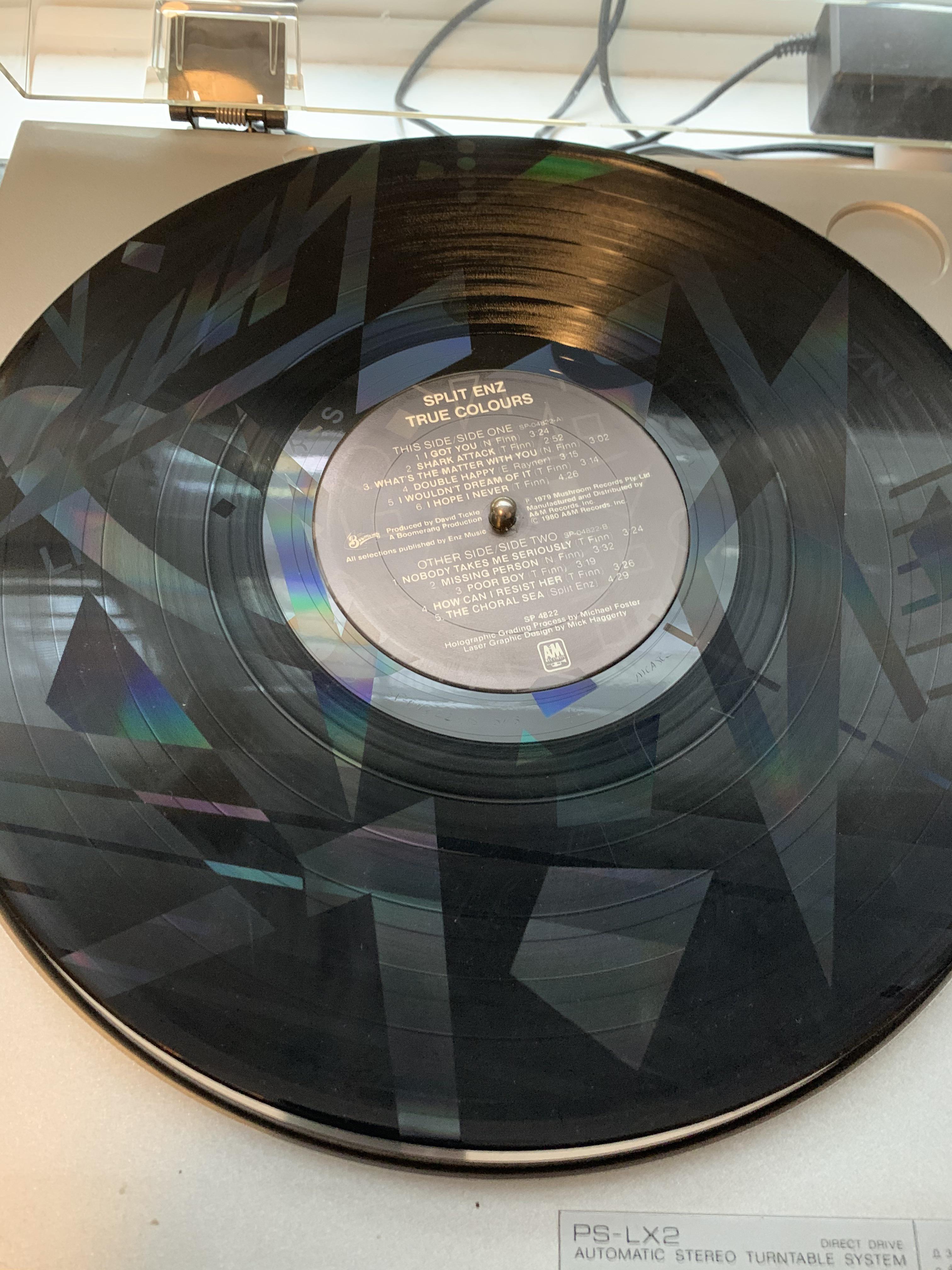 The laser etching on this record r/mildlyinteresting