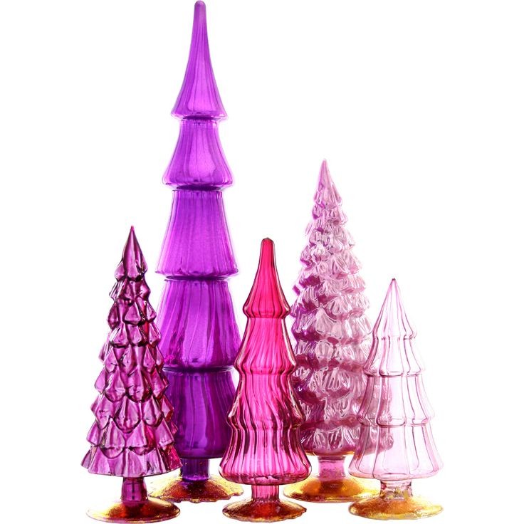 Pink Glass Christmas Tree Statues 🎅 🎄 r/ColorPink