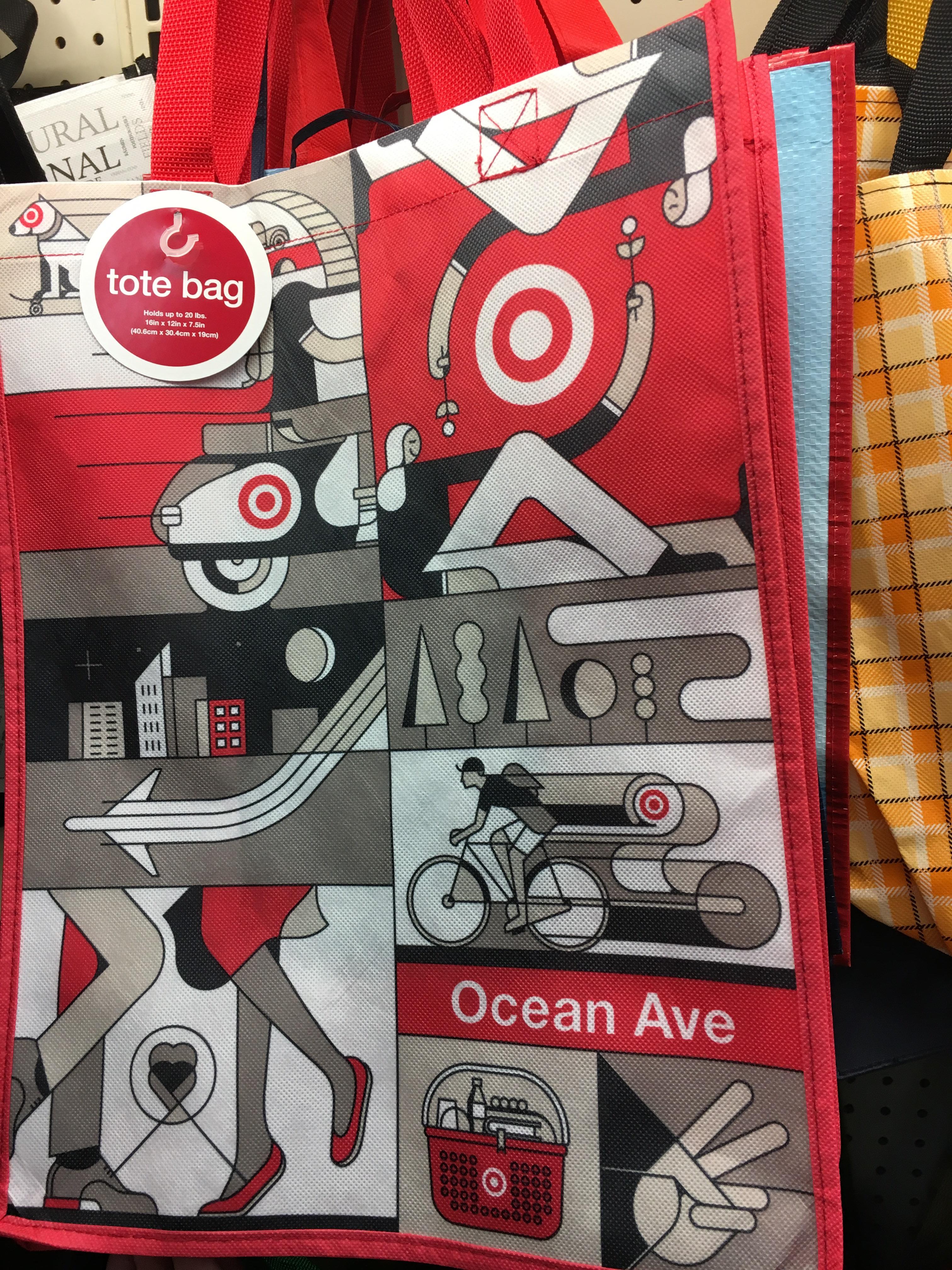 This dollar store was selling Target™ bags r/mildlyinteresting
