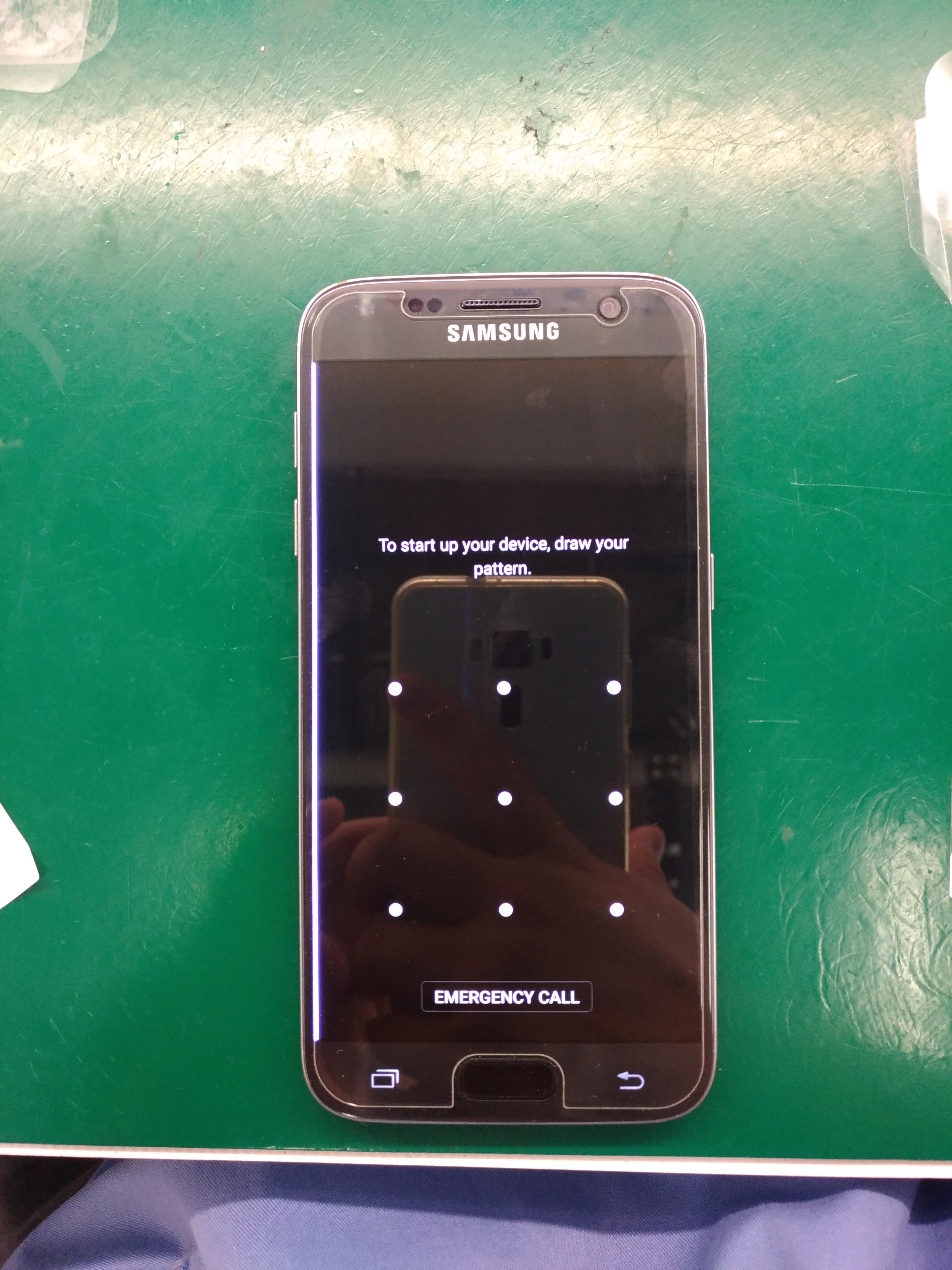 (Samsung s7 white vertical line on left side? What can cause this
