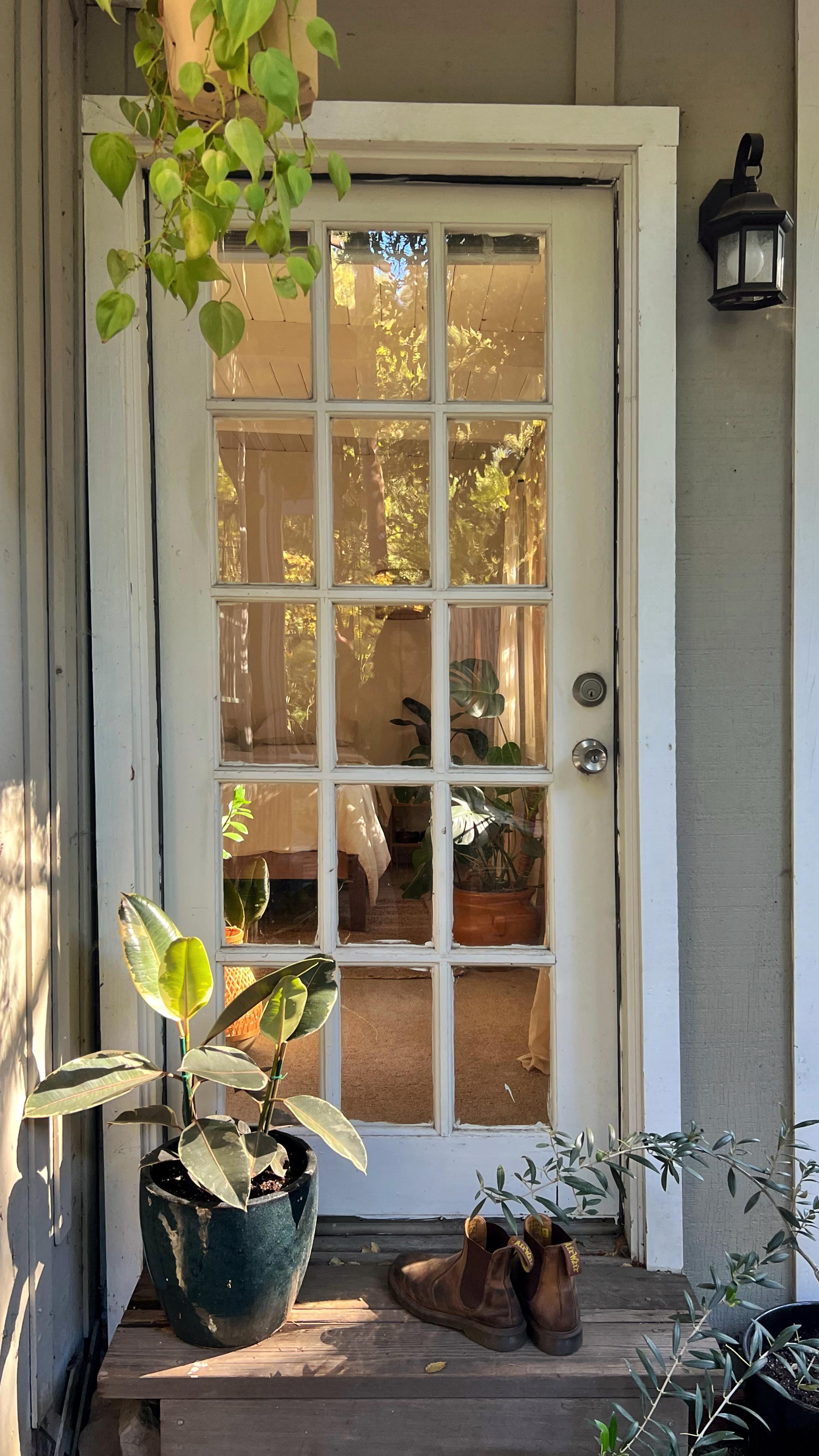 This external bedroom door makes me happy : r/CozyPlaces