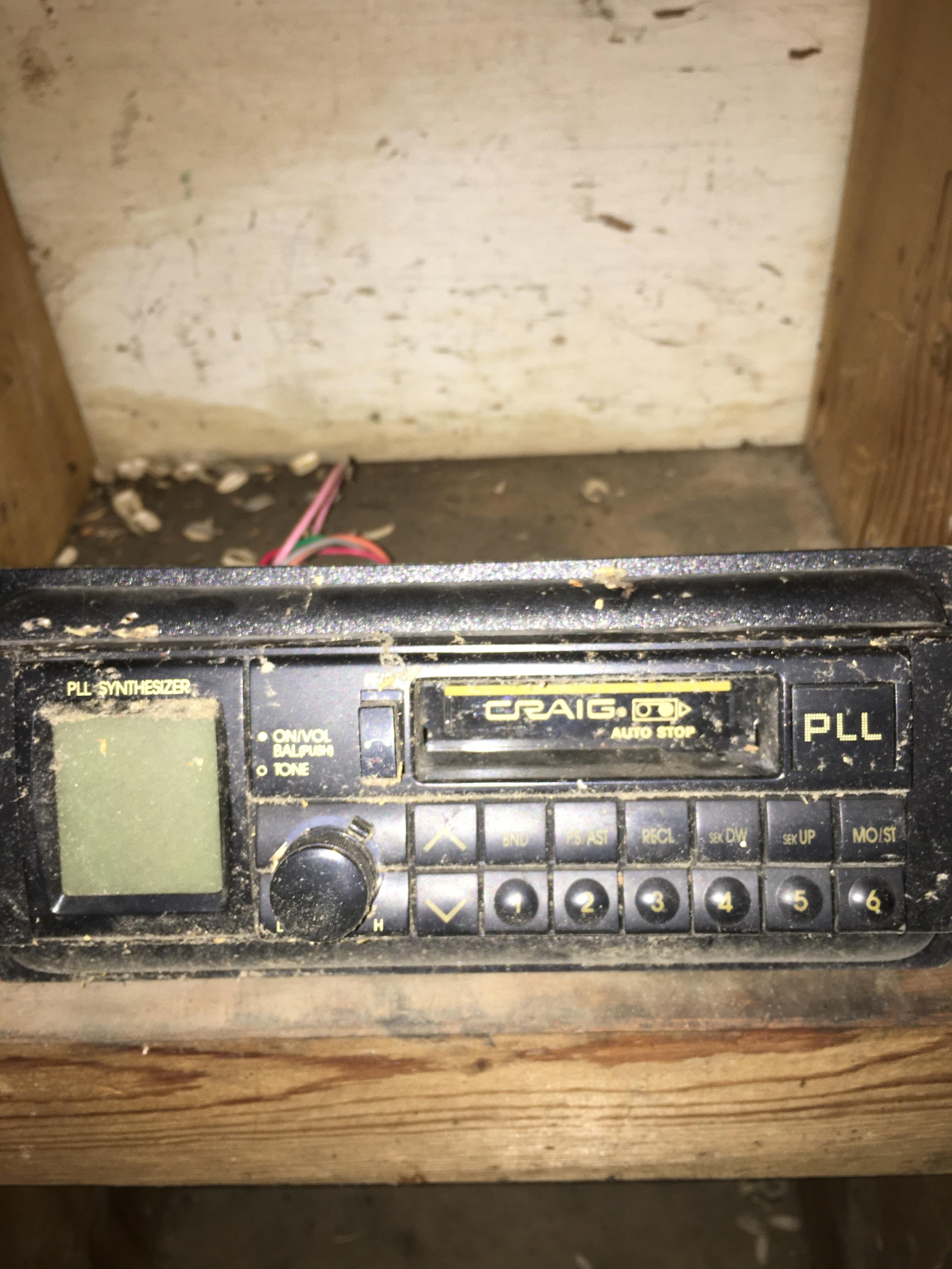 Craig car stereo ya abandoned r/DankPods