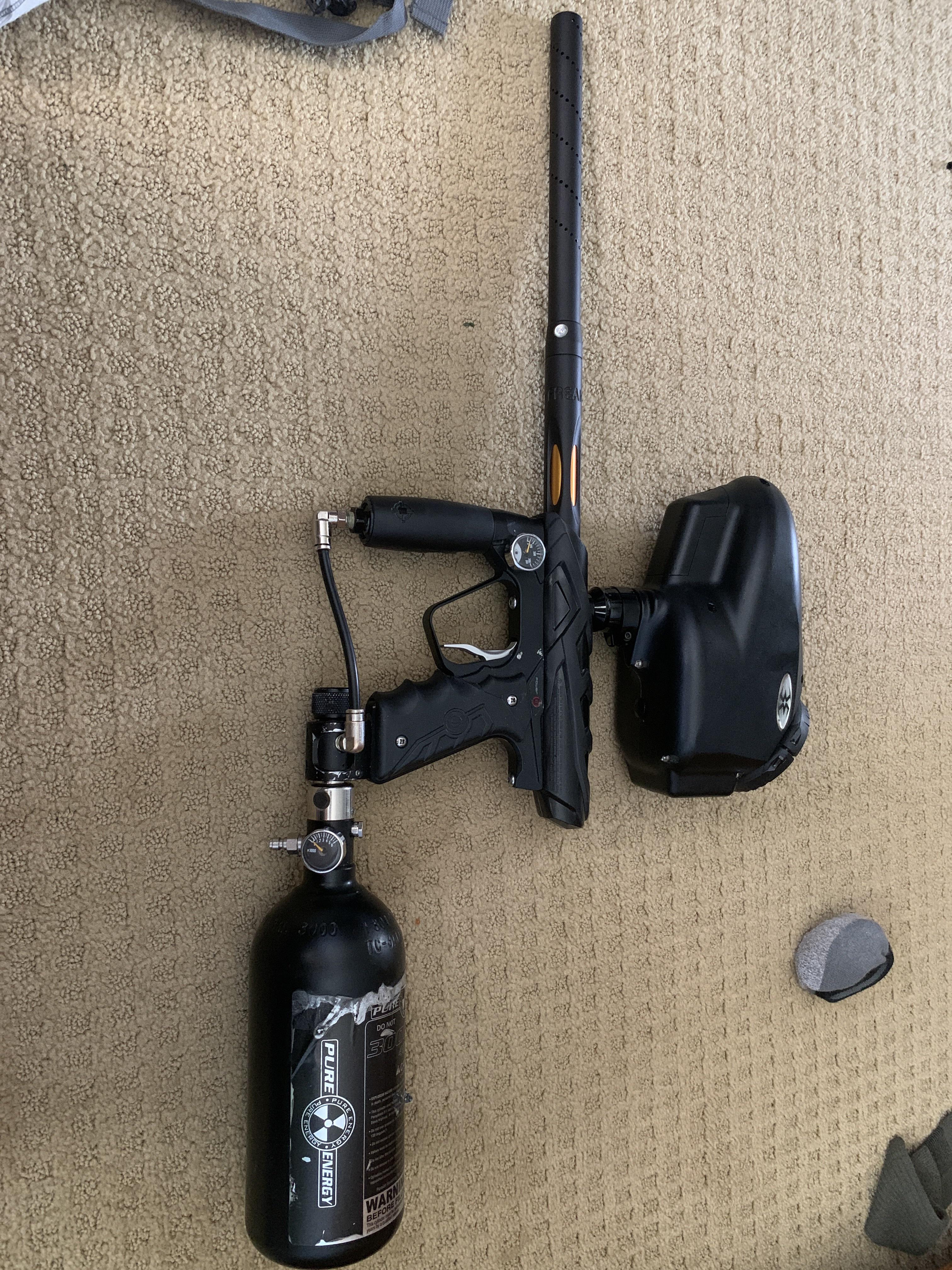 My first paintball gun ever!!!! r/paintball