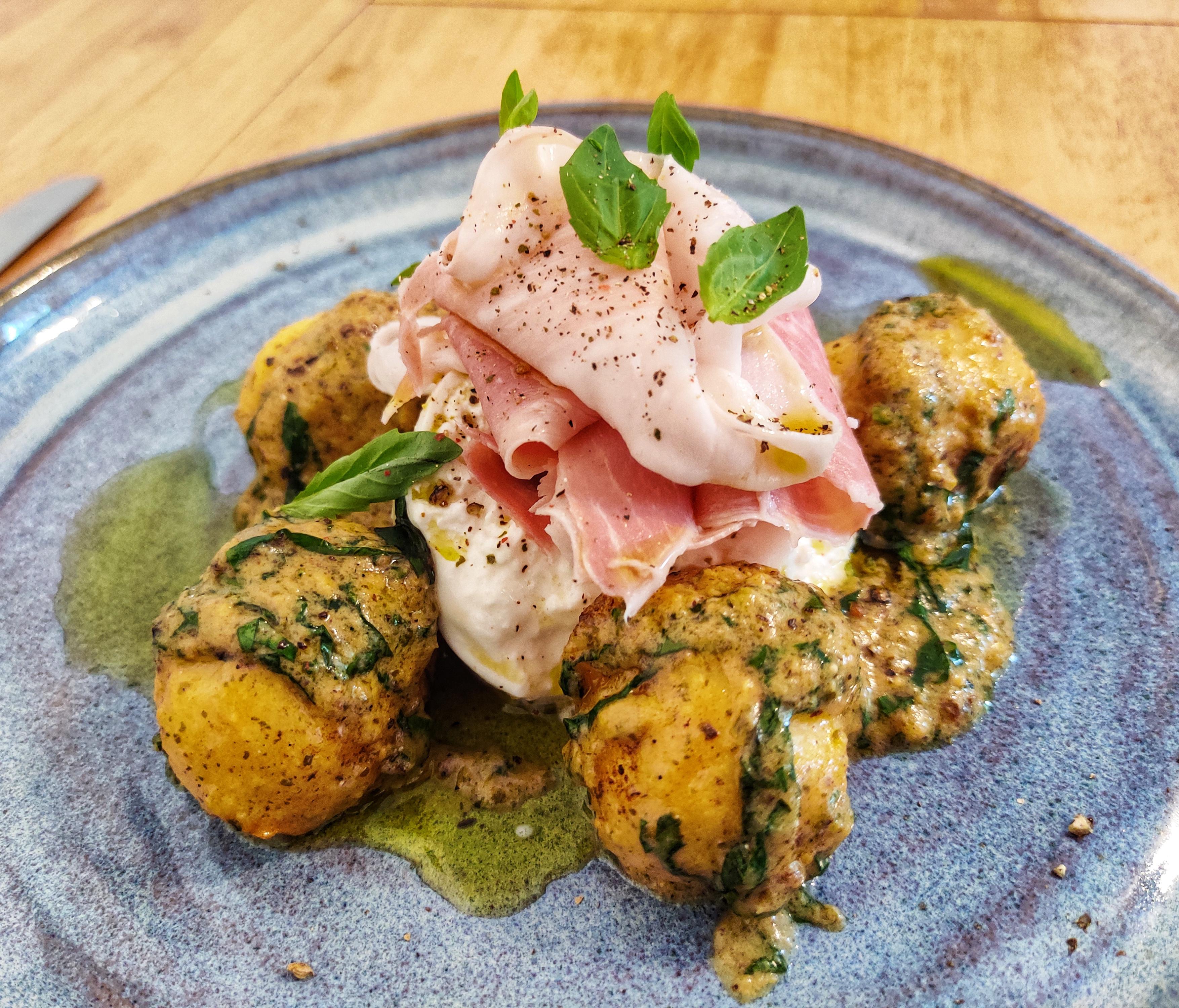 Gnocchi with truffle pesto, buratta and prosciutto r/UK_Food