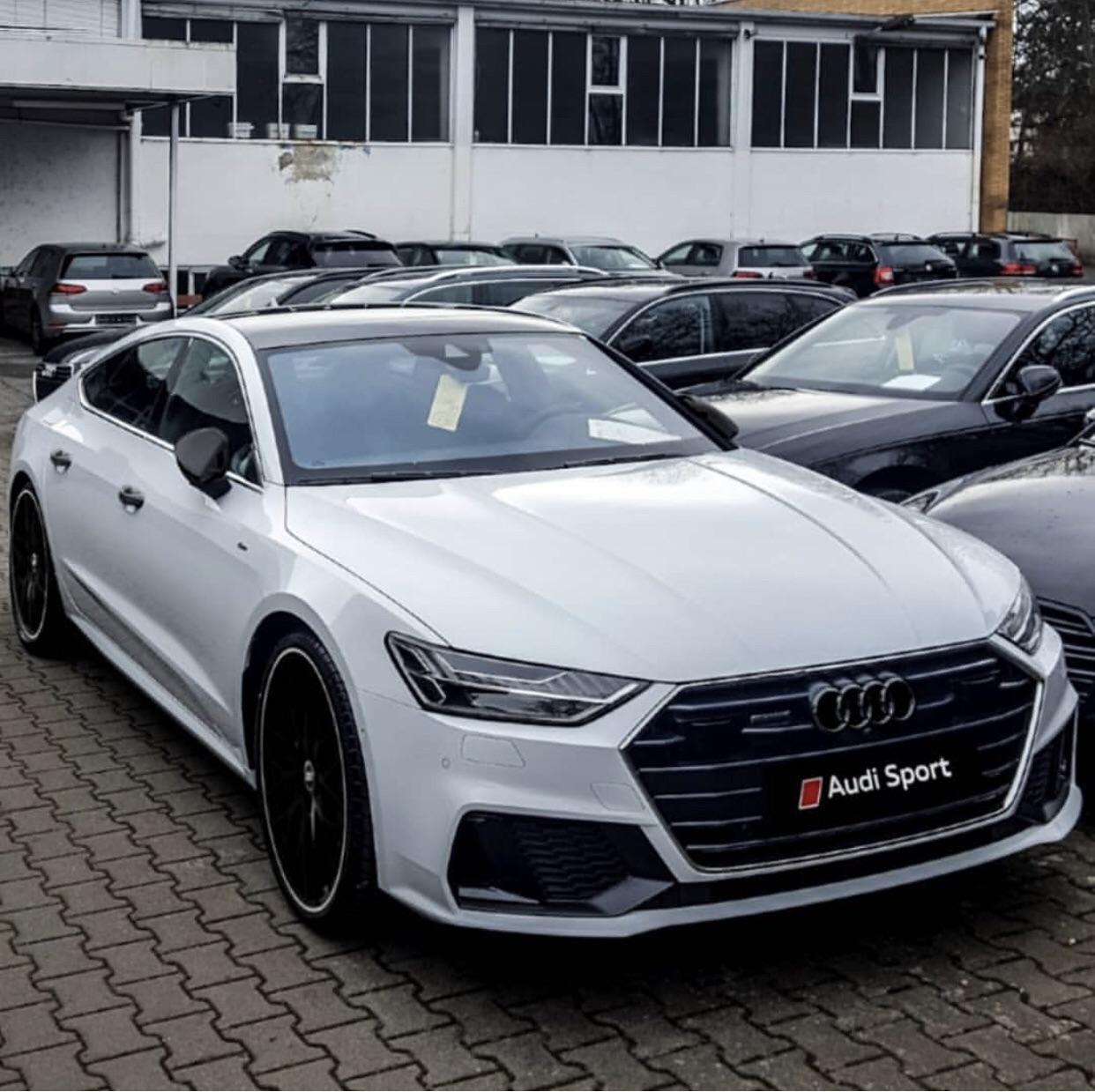 Spotted this A7 Audi