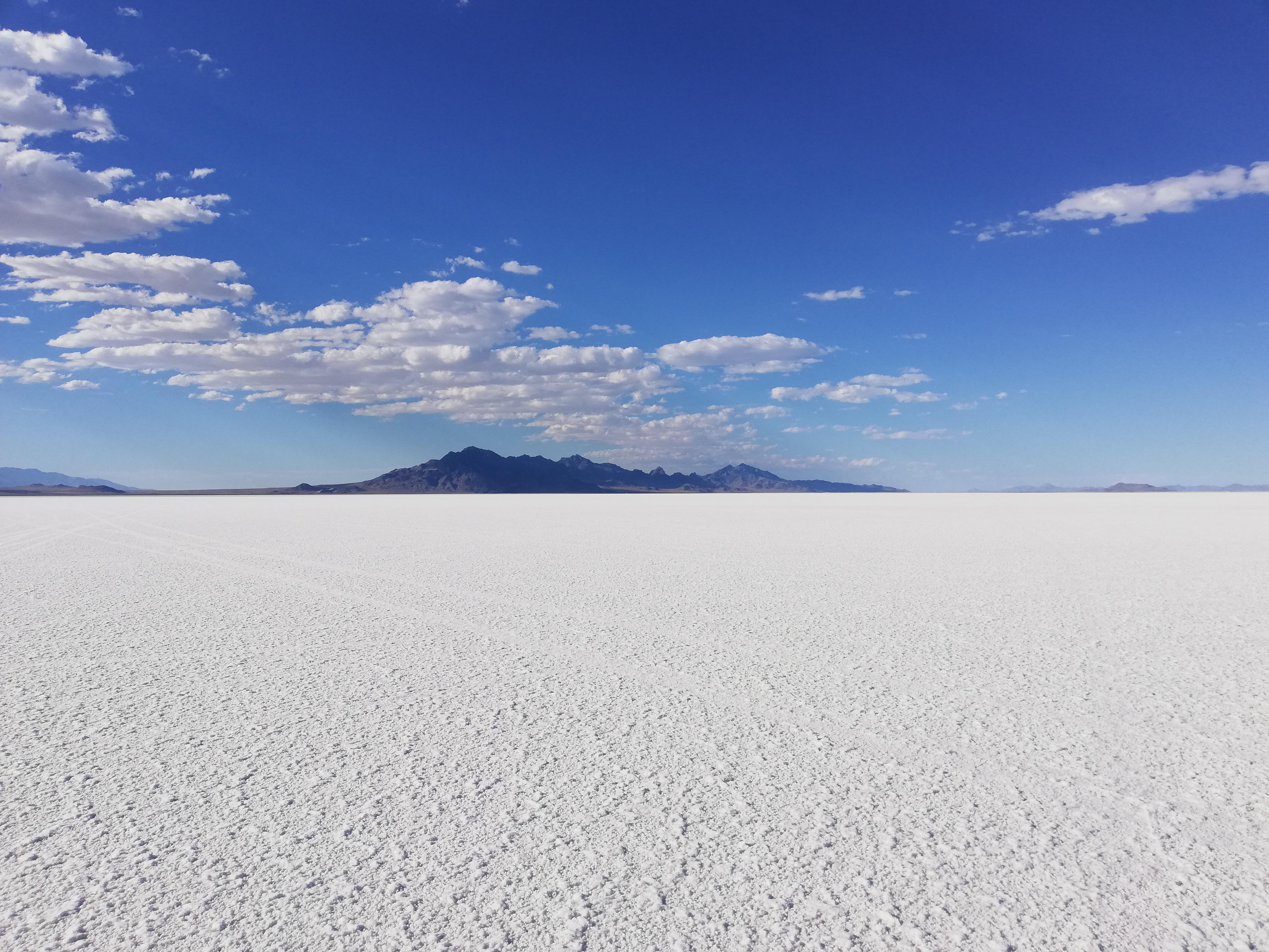 Bonneville Salt Flats Sunset / An OtherWorldly Night Out at Bonneville