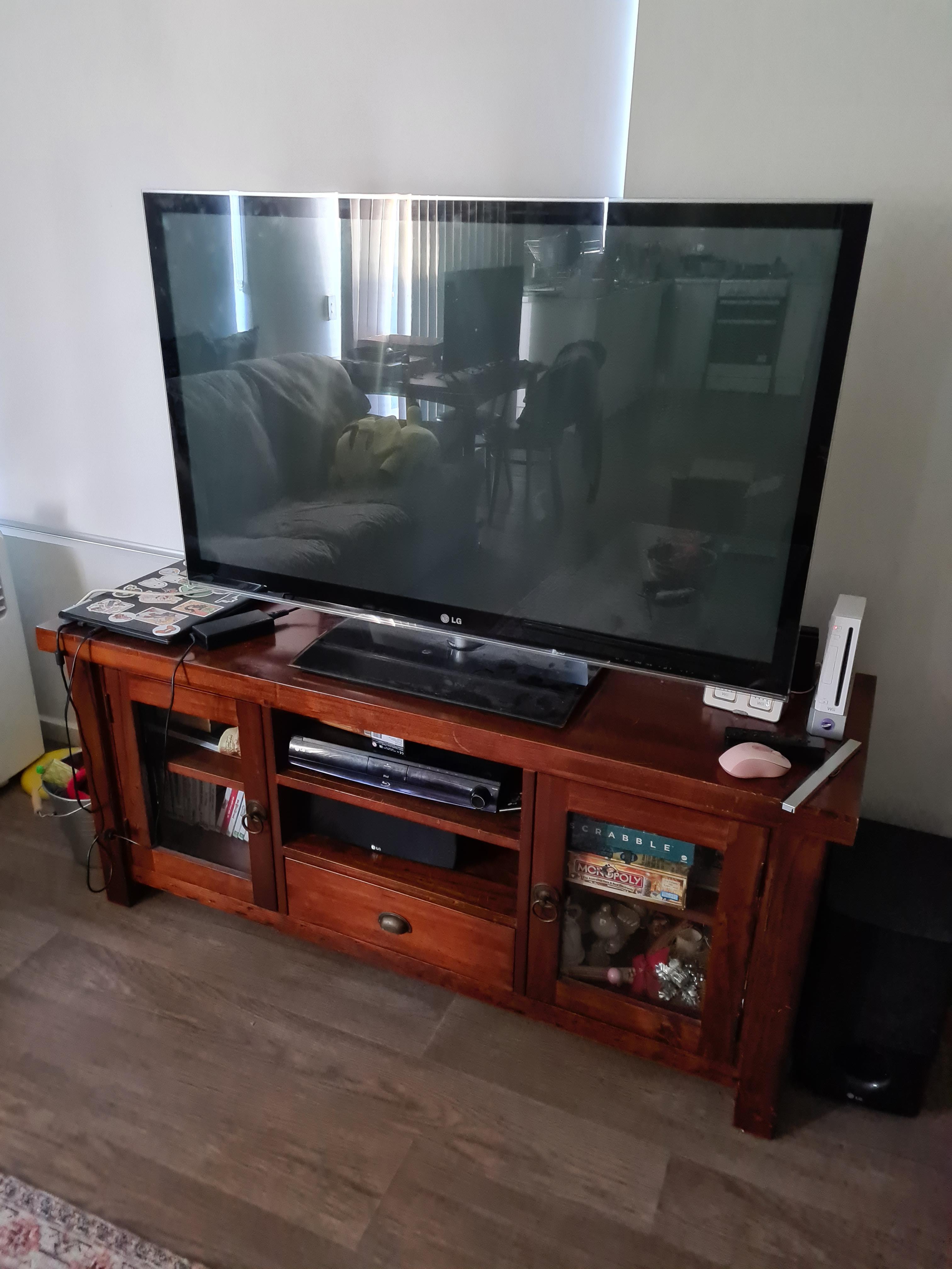 Recently got an LG 50 inch plasma tv from 2011 in good condition for
