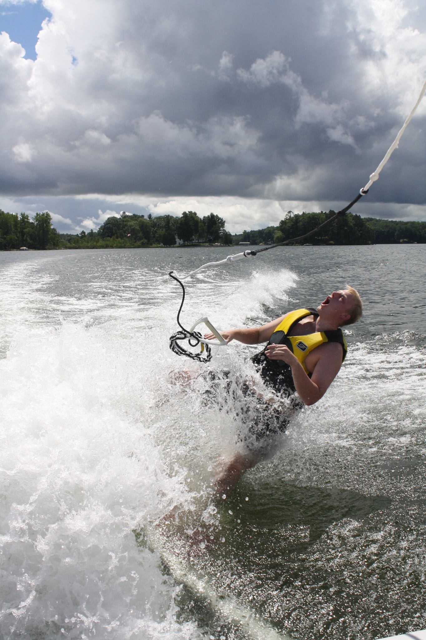 PsBattle Trying to wake surf