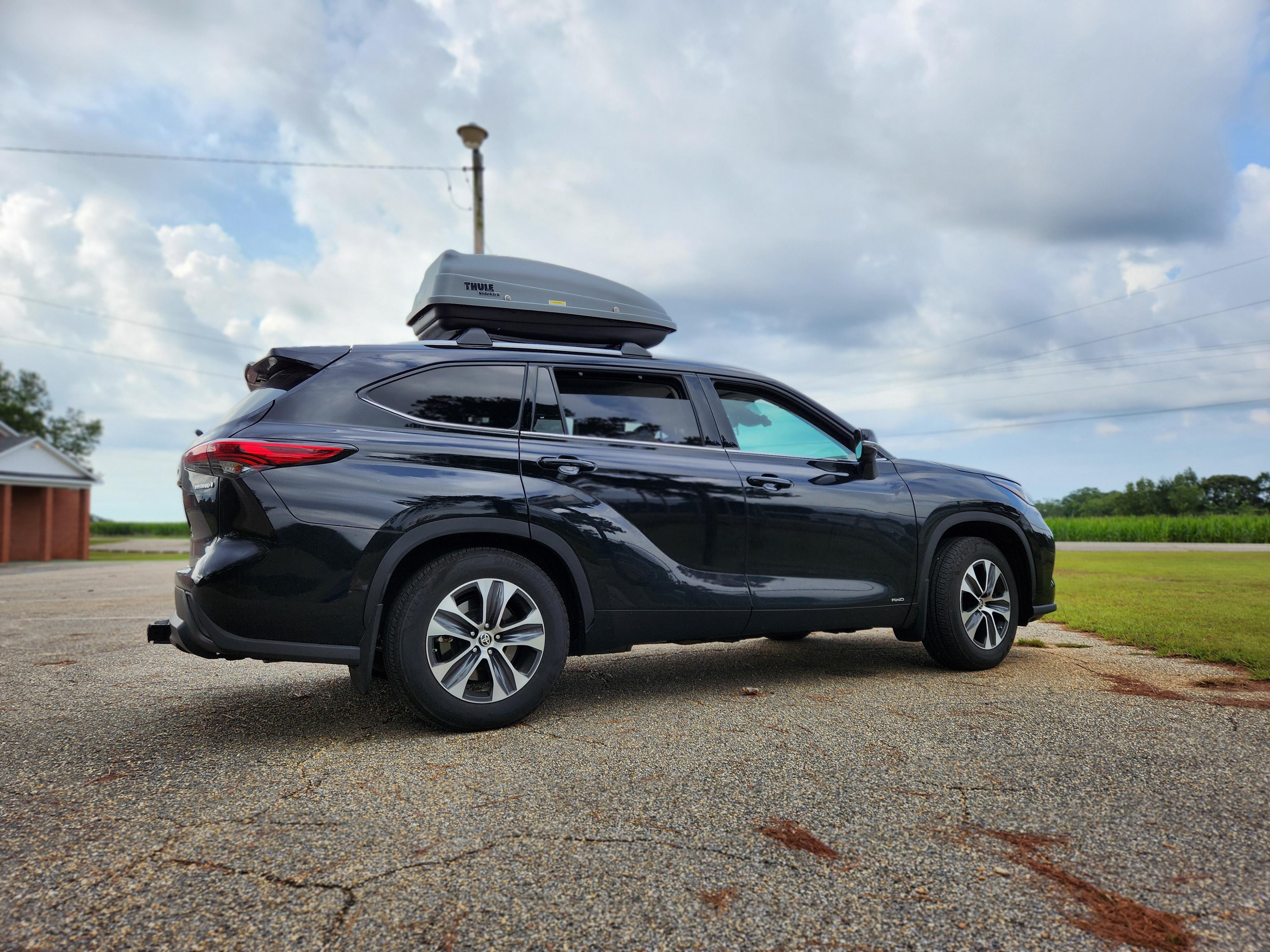 Toyota Highlander Roof Cargo Box Online Selection