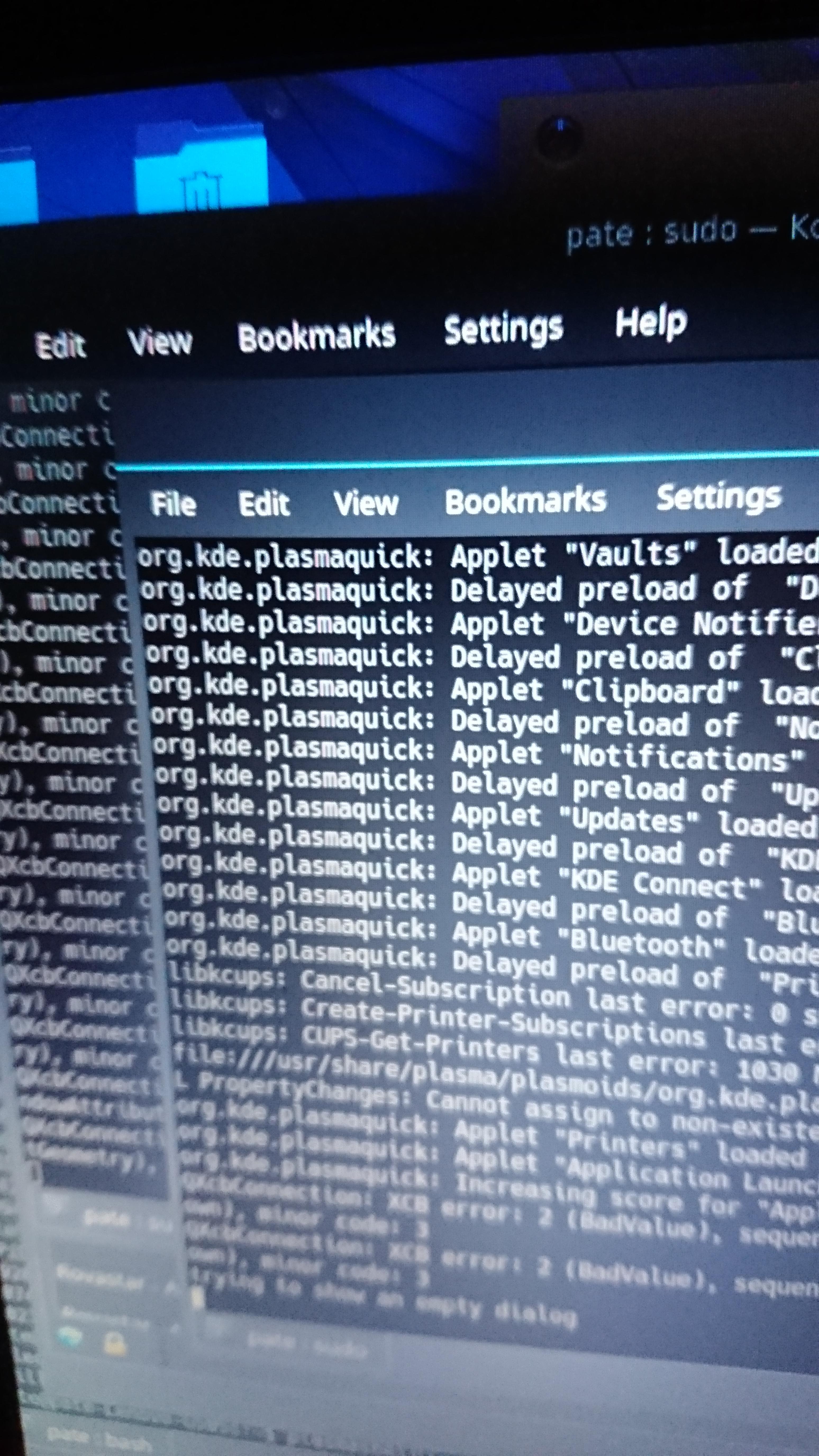 Using two terminal windows to run kwin (window manager) and plasmashell