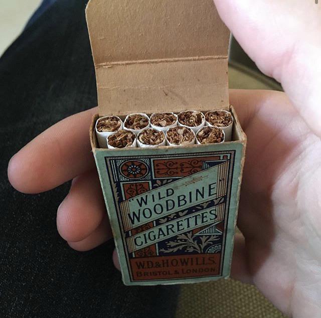 An old pack of Woodbines, pre1960s r/Cigarettes
