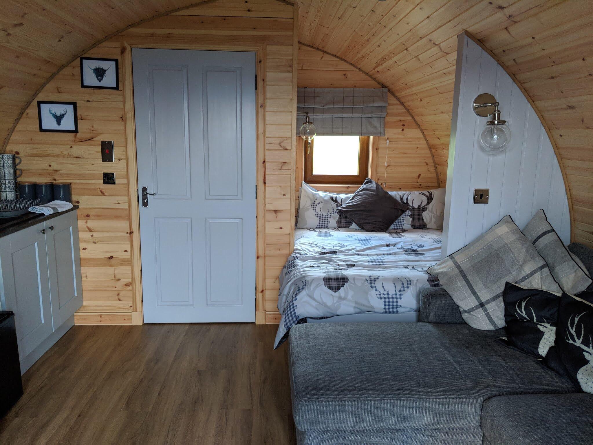 Glamping pod in north Scotland r/CozyPlaces