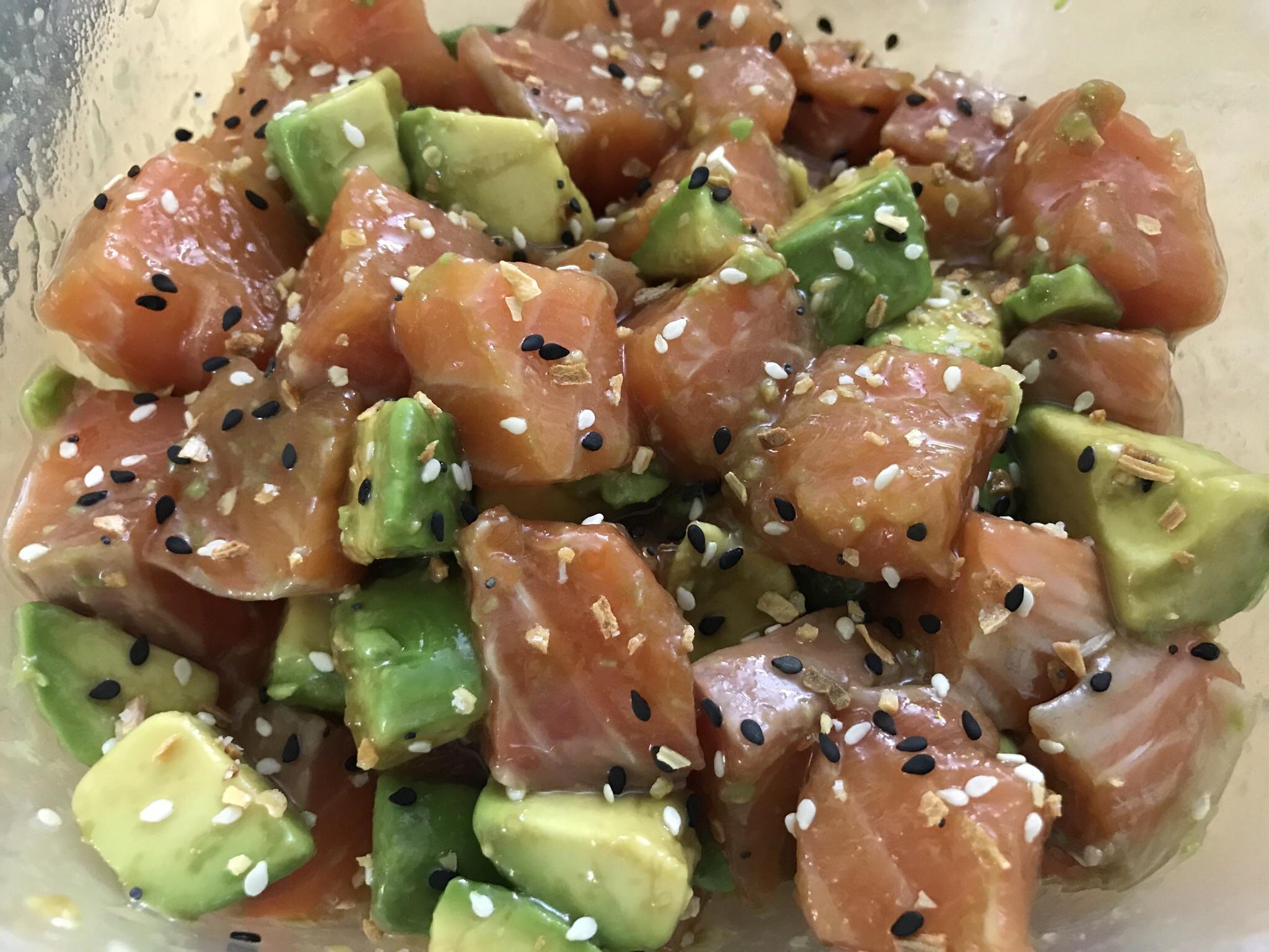 Salmon Poke Bowl r/Keto_Food