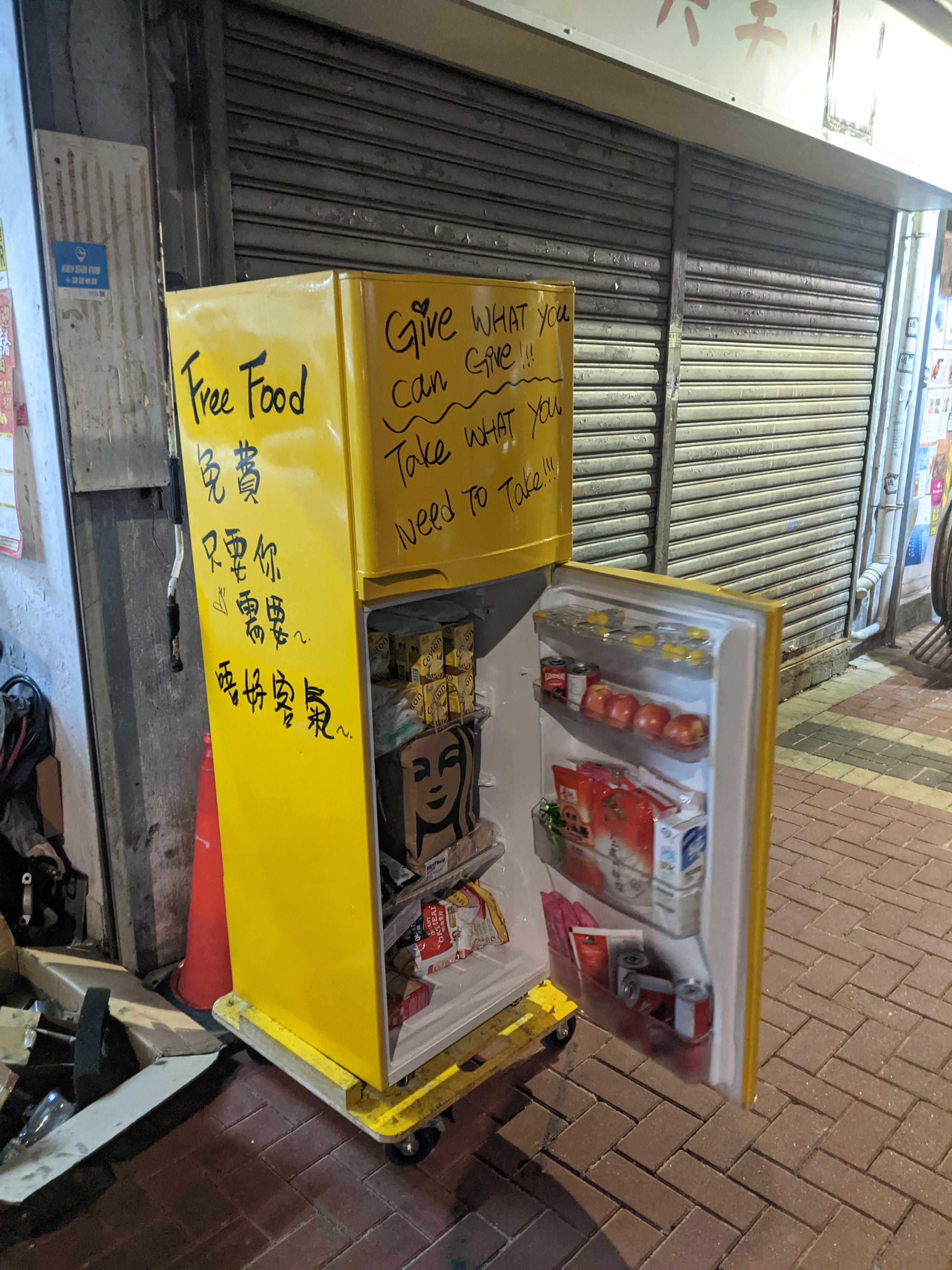 Came across this fridge full of free food in Hong Kong. r/HumansBeingBros