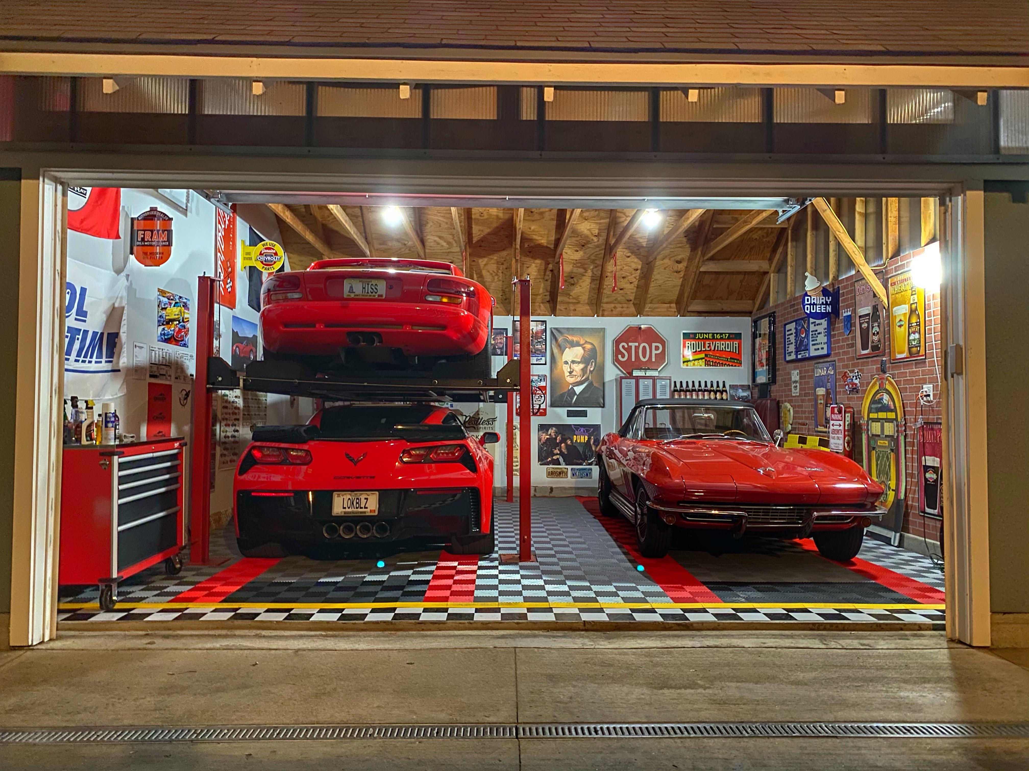 Finally finished my garage r/Autos