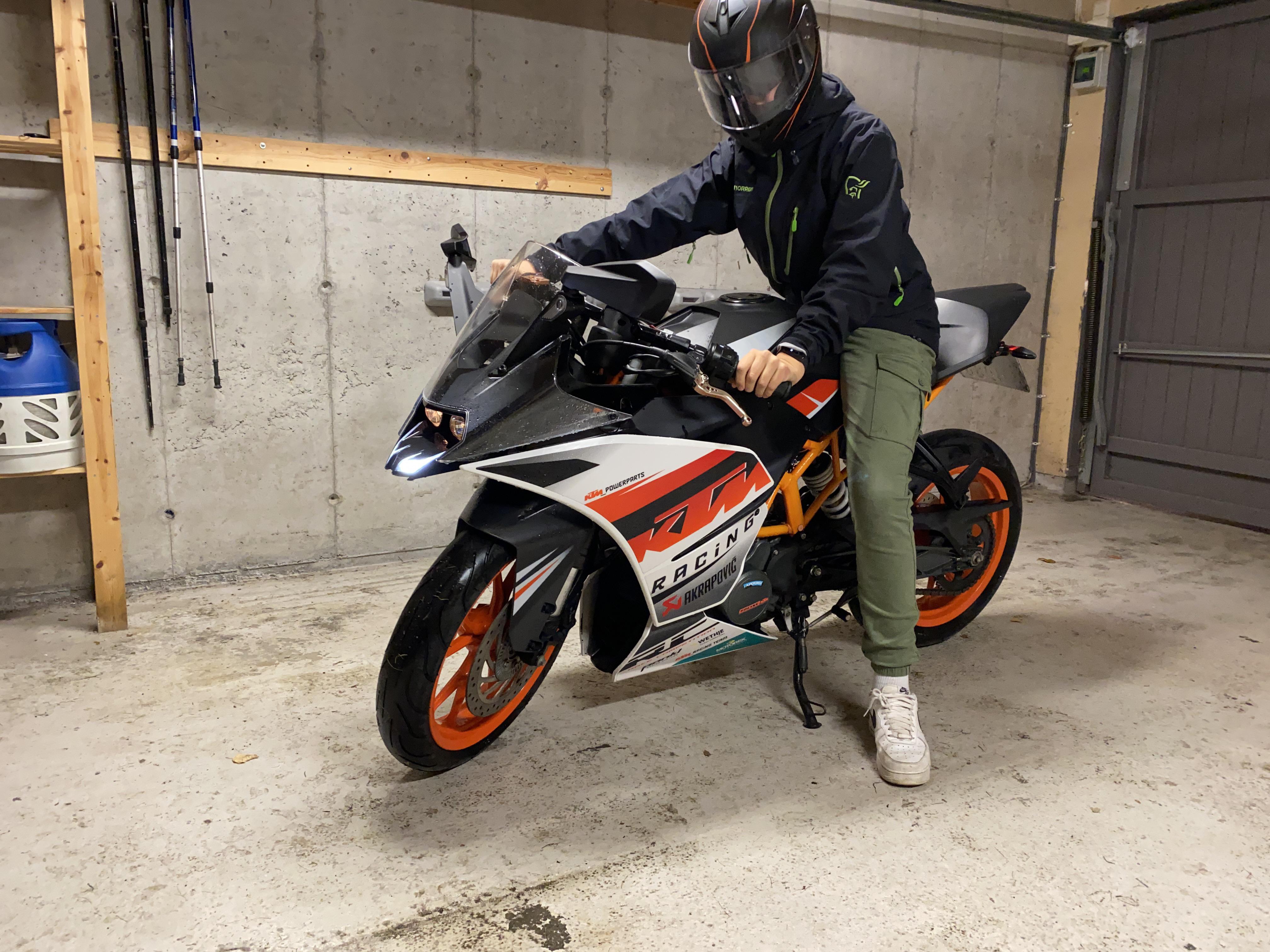 My first motorcycle. Ktm RC 125. : r/KTM