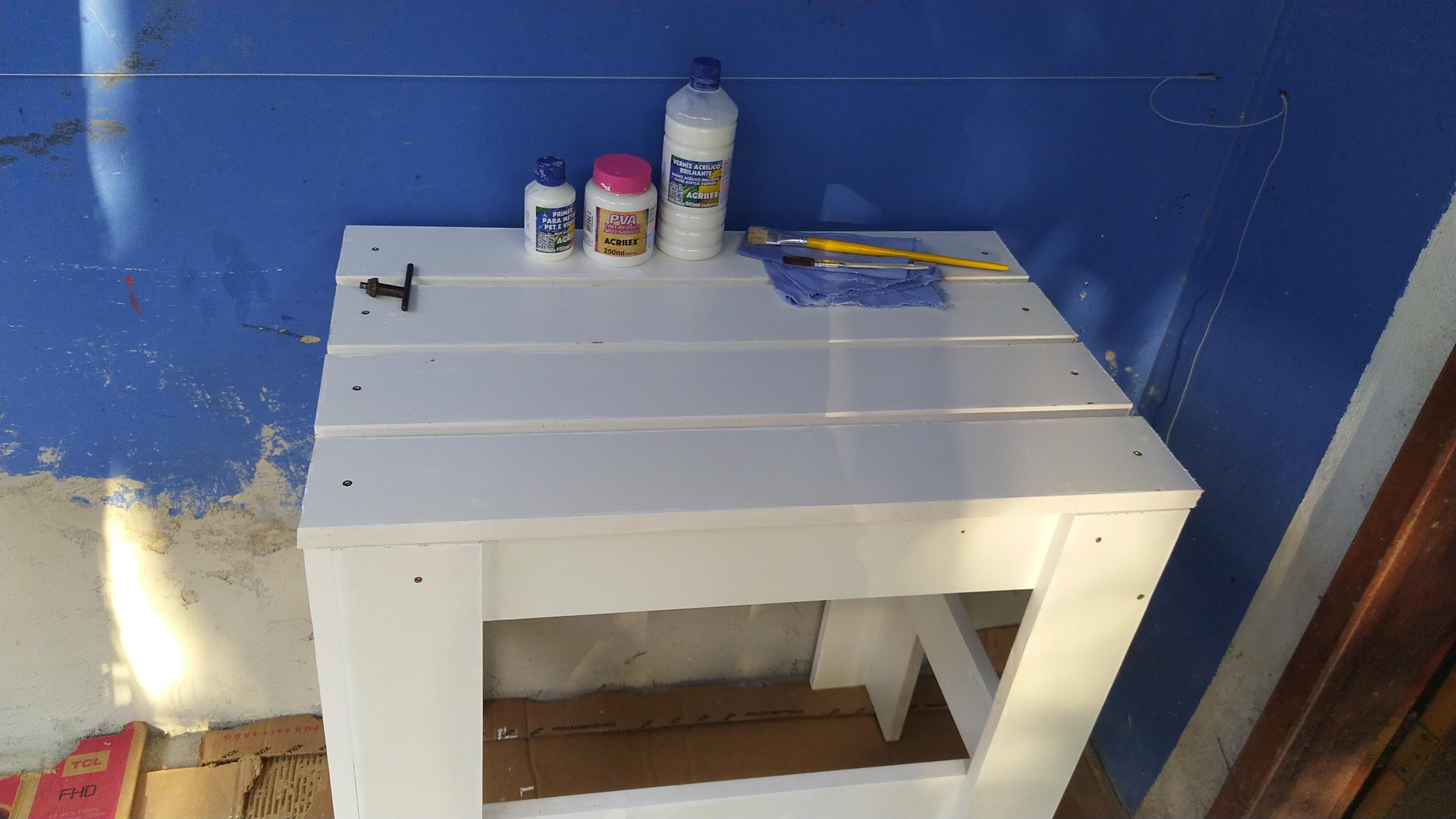 Bedside table I made for a friend. Was really fun to do, still learning