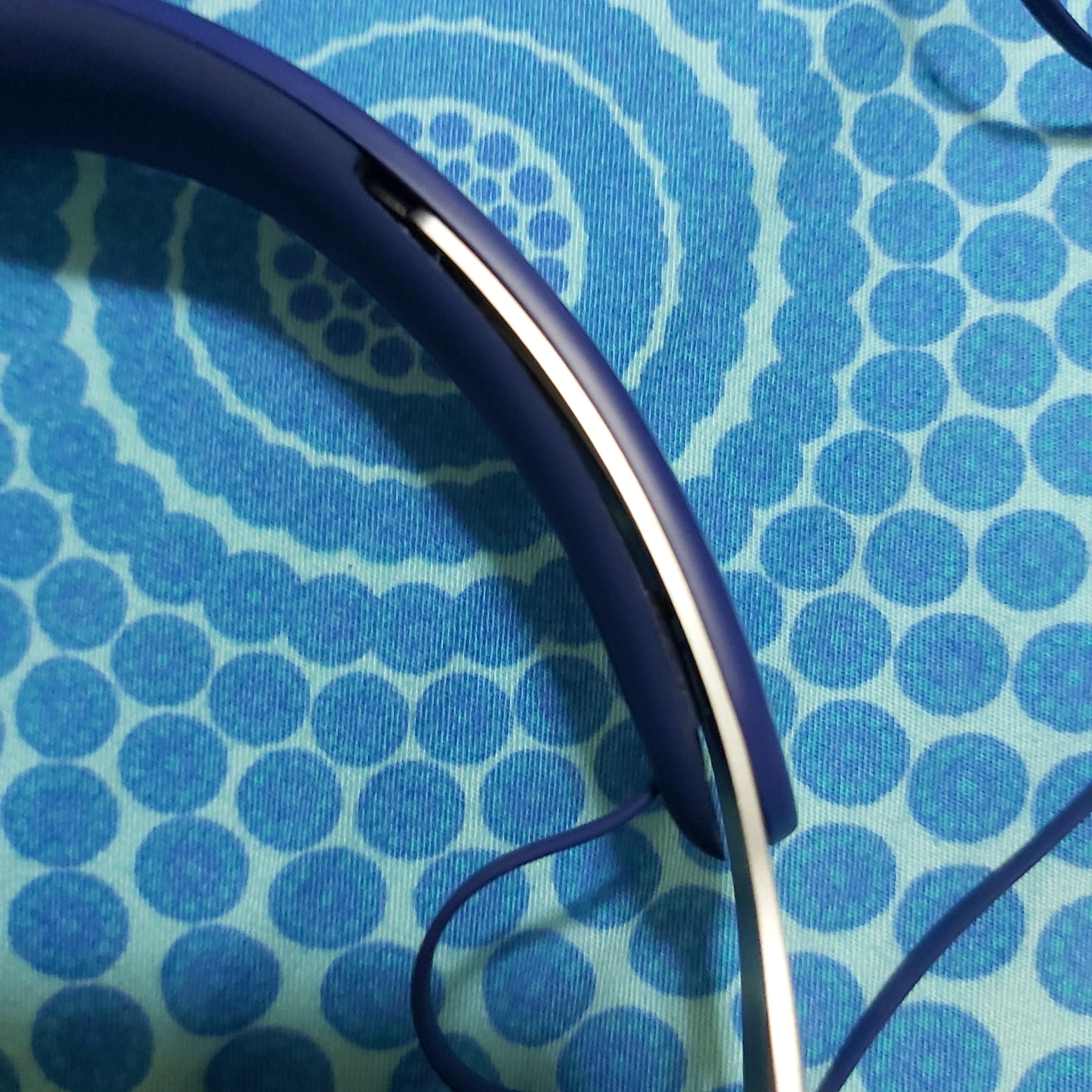 Beats ep headband falling apart pls help aaaa😅 (left side) r/headphones