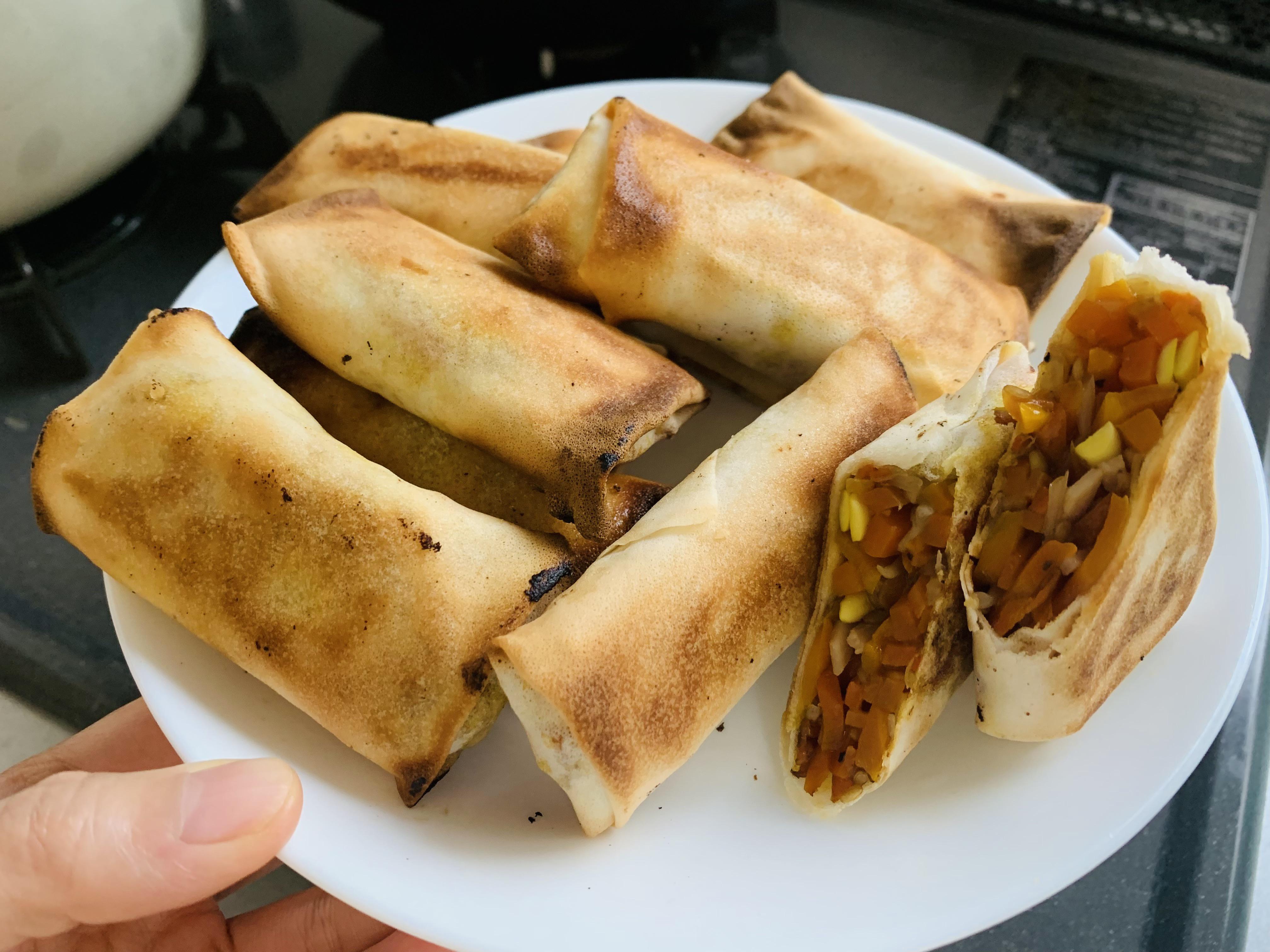 Made some vegan oven baked spring rolls, 56kcal each! r/1500isplenty