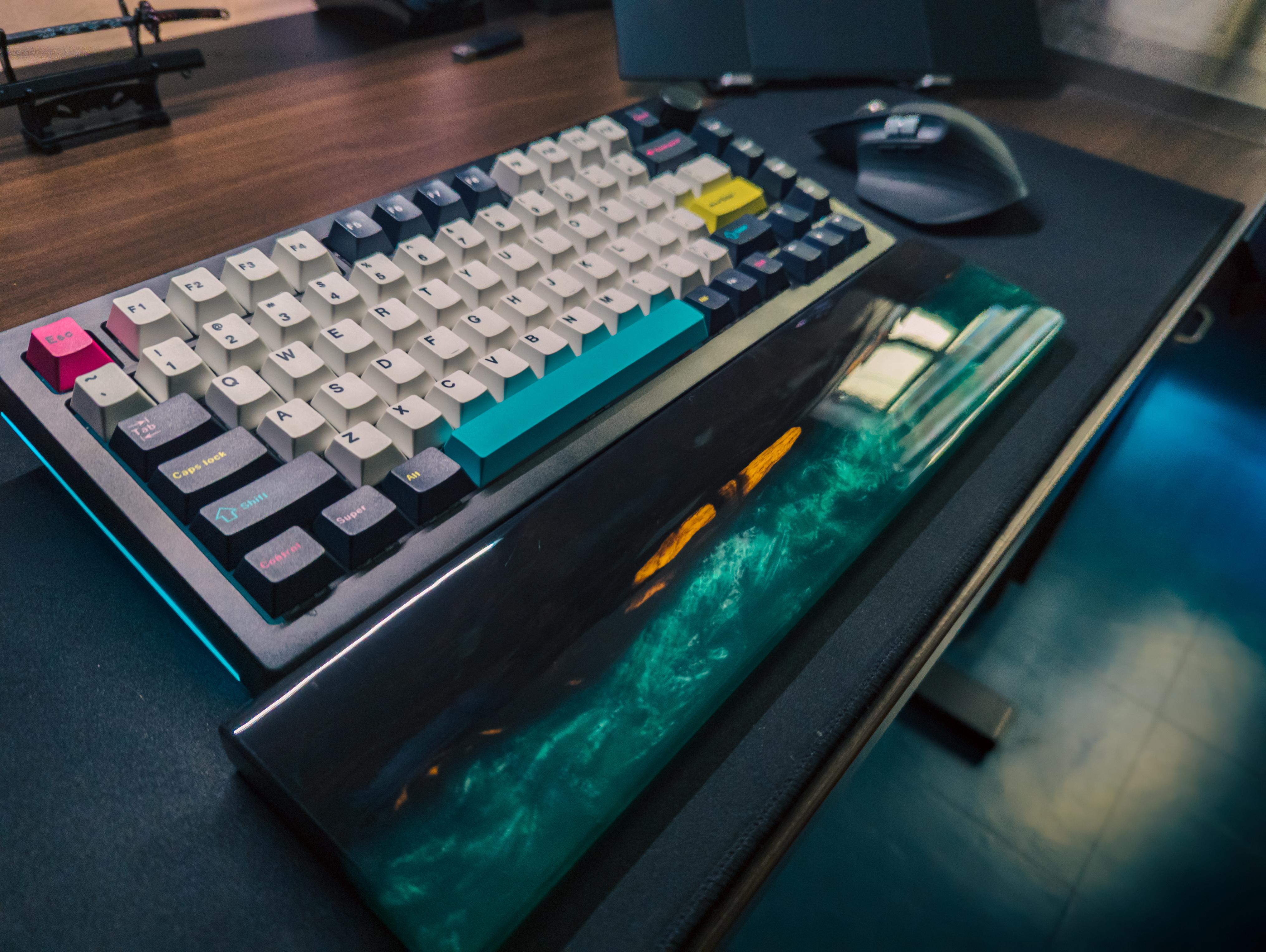 Got a kbdfans resin wrist rest for 29. Worth it? r/BudgetKeebs