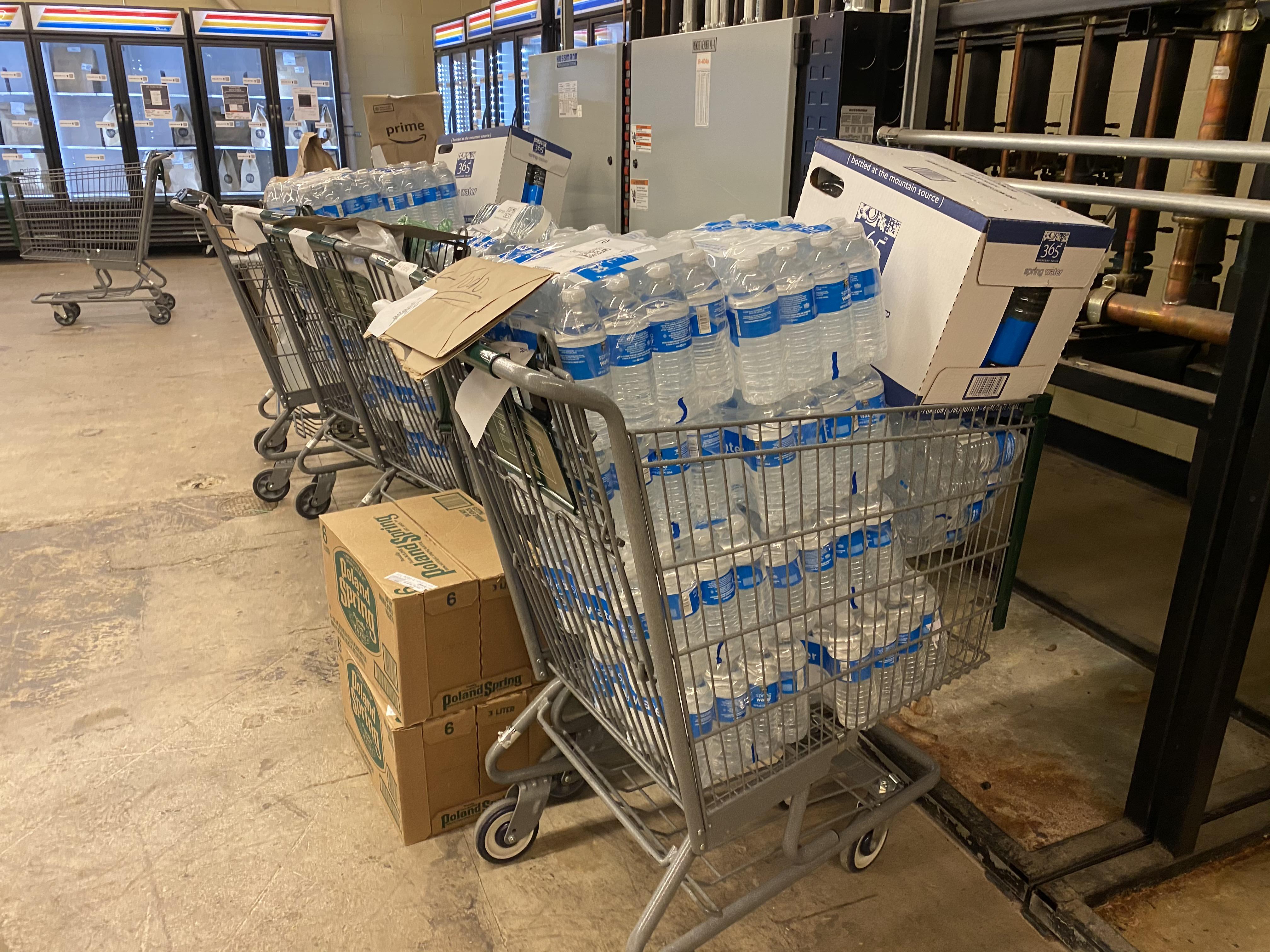 50 cases of water....... no thanks. Undeliverable. r/AmazonFlexDrivers