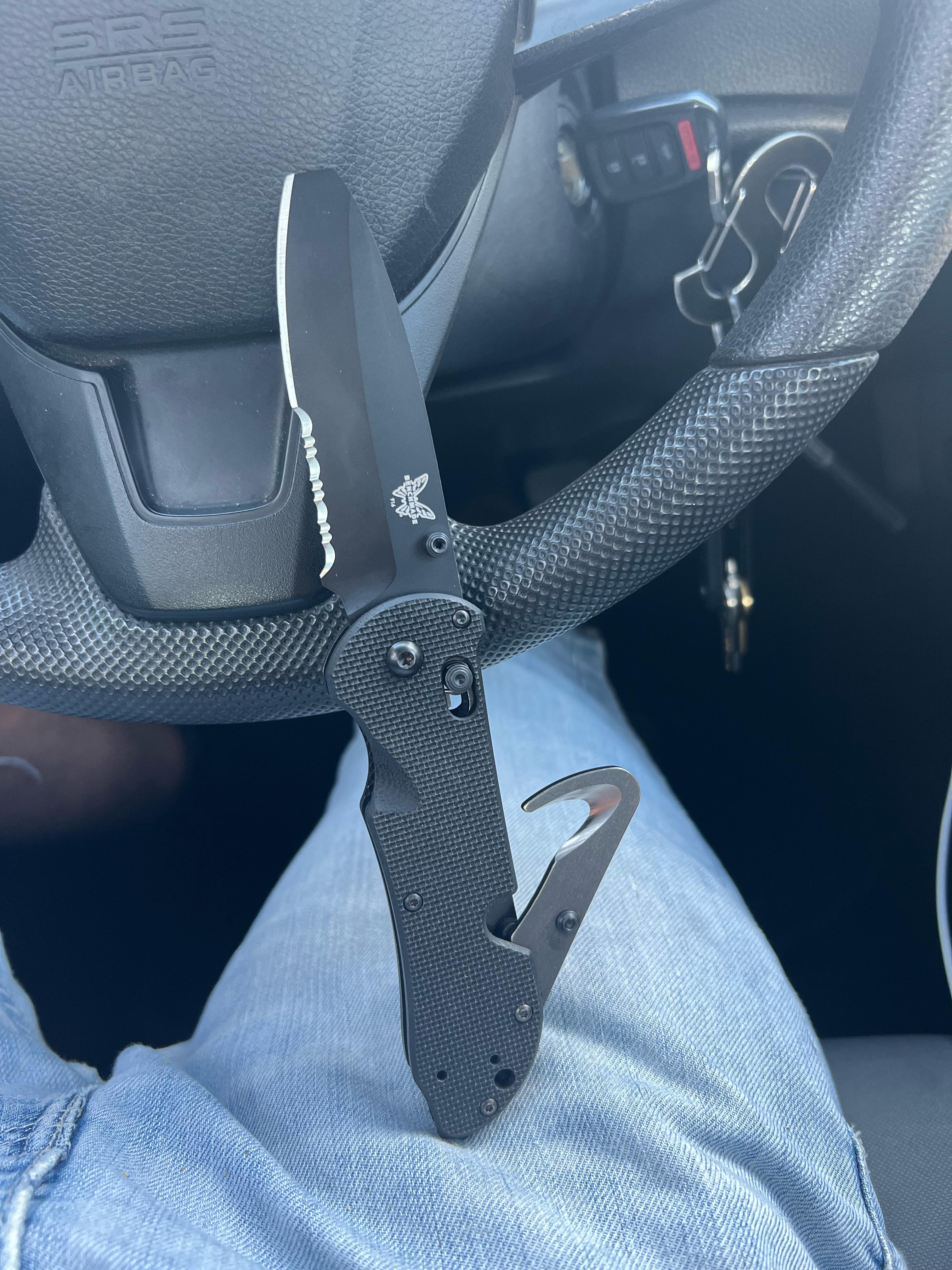 What’s your car knife ?