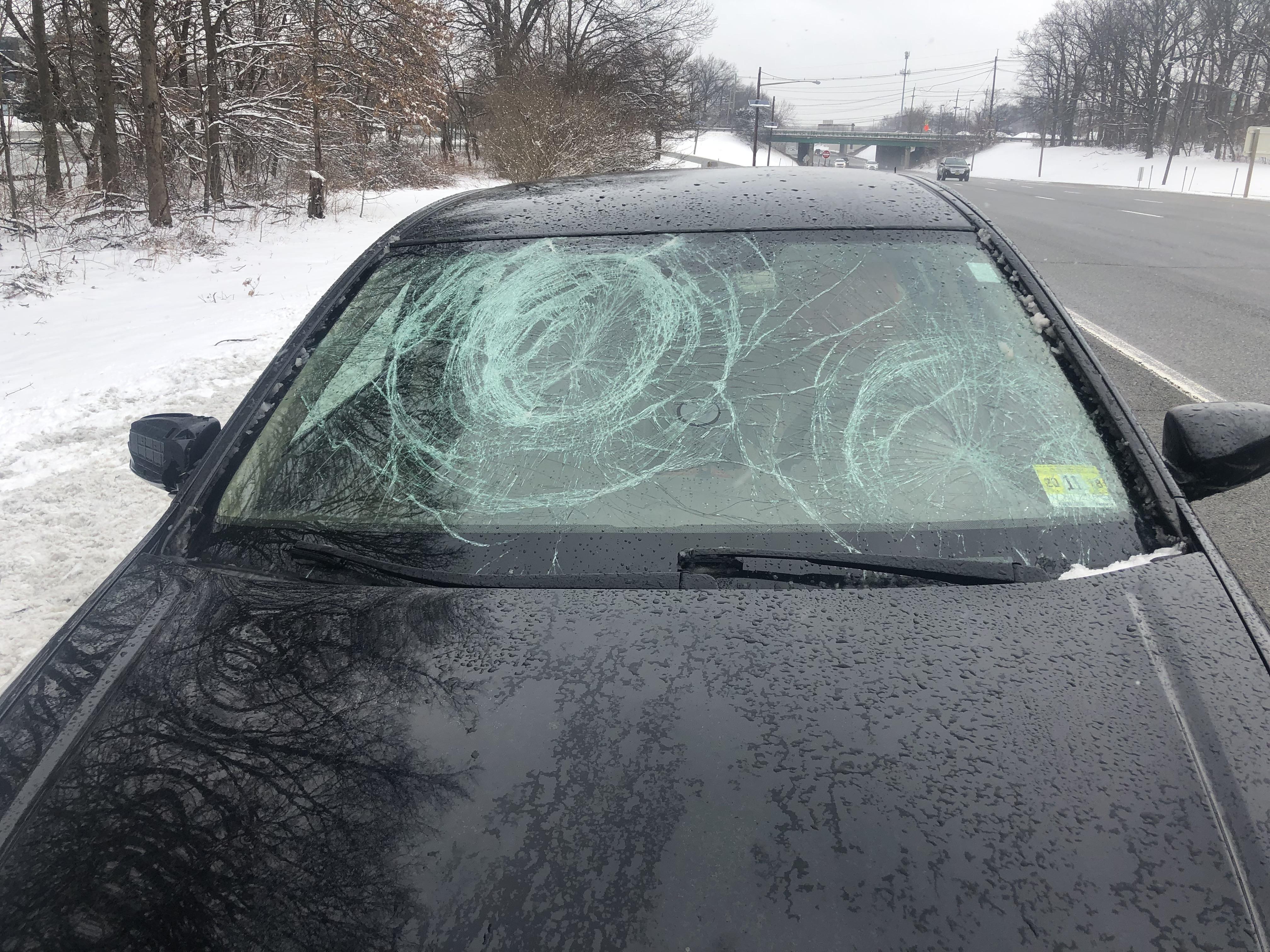 Saturday at 9am on GSP south in Bloomfield. Snow plow on the overpass