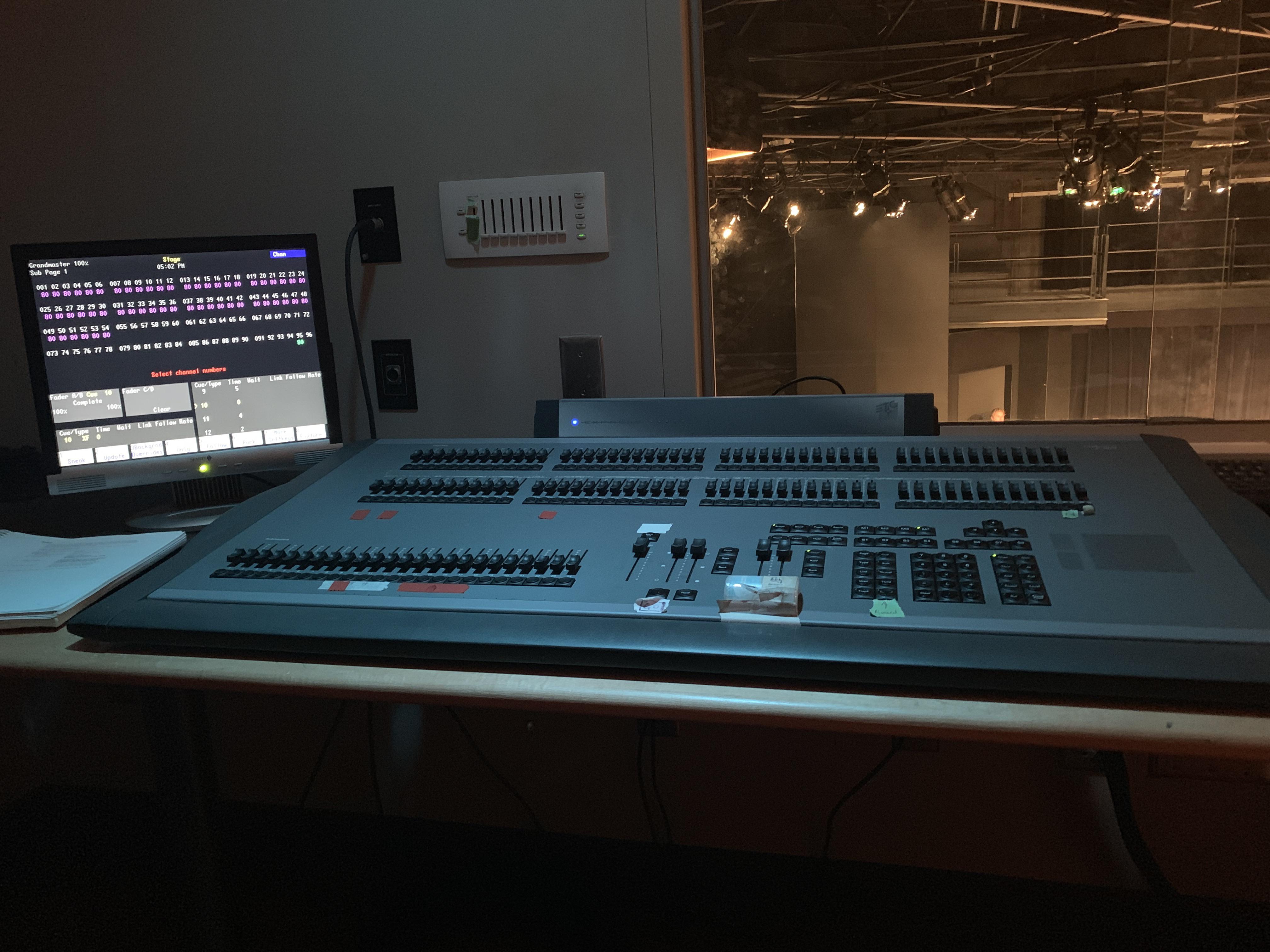 Lights fading down then back up? I’m using this board[ETC Express 48/96