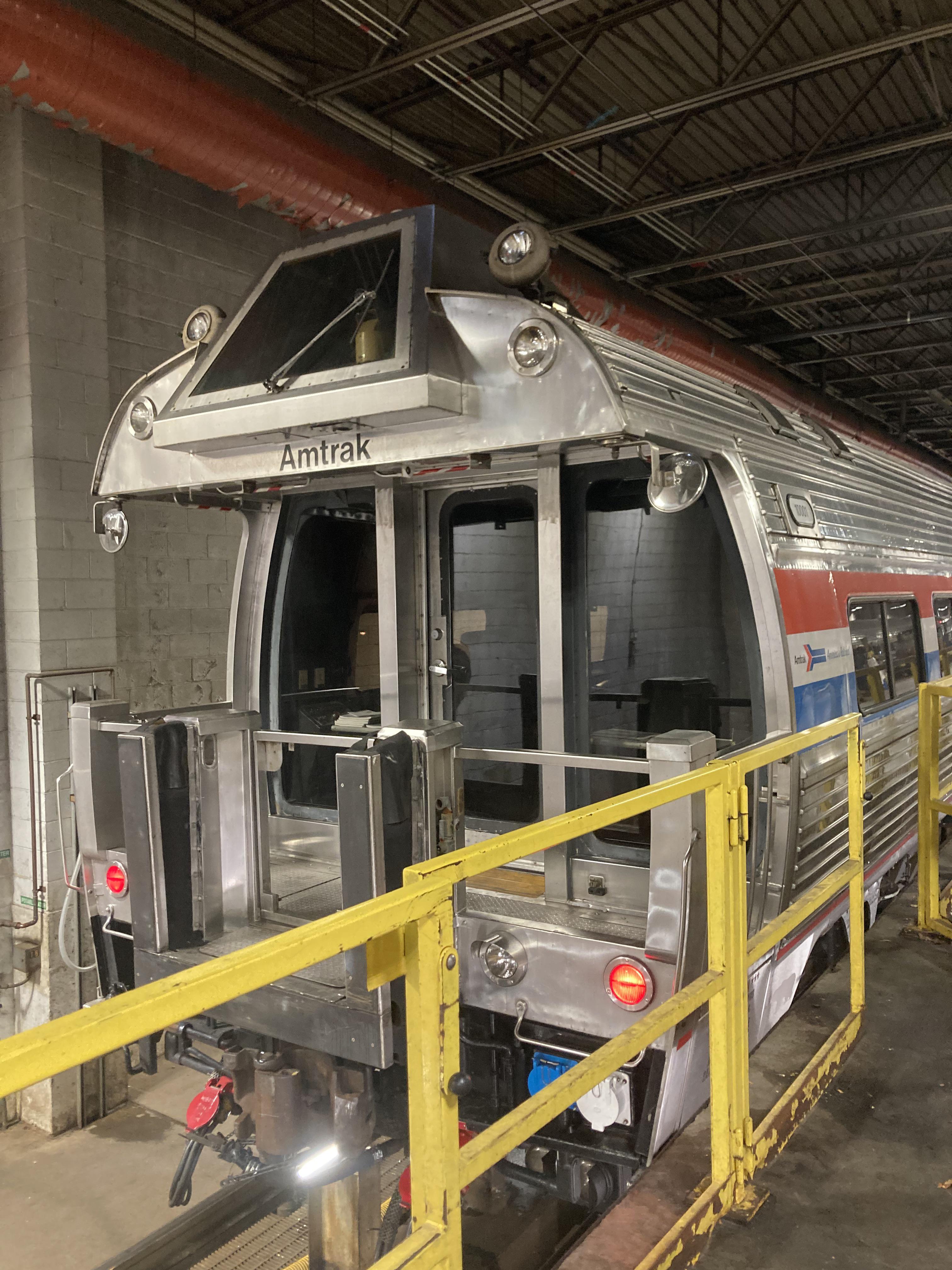 Amtrak beech grove car r/TrainPorn