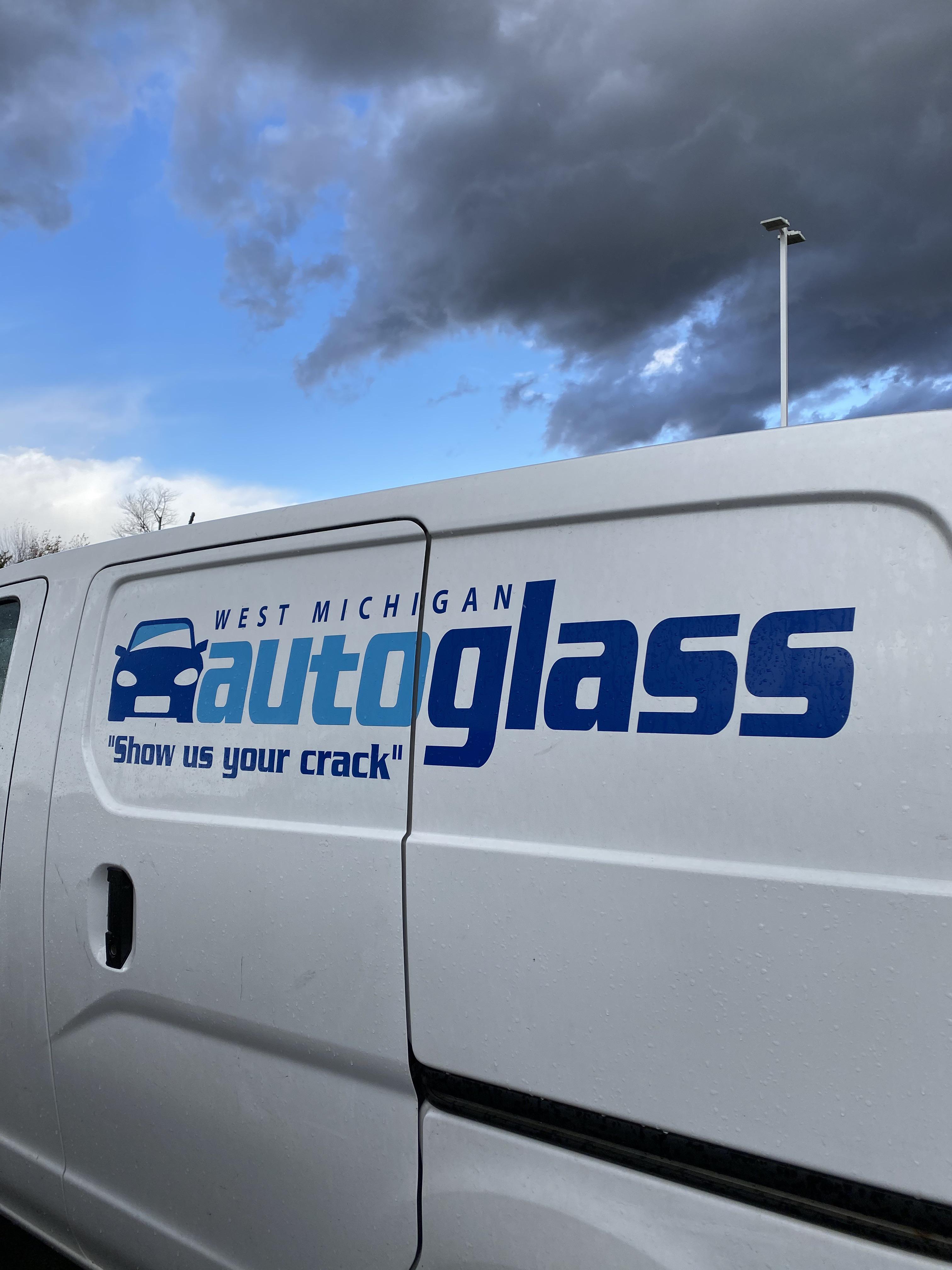 This local auto glass repair slogan. r/Punny