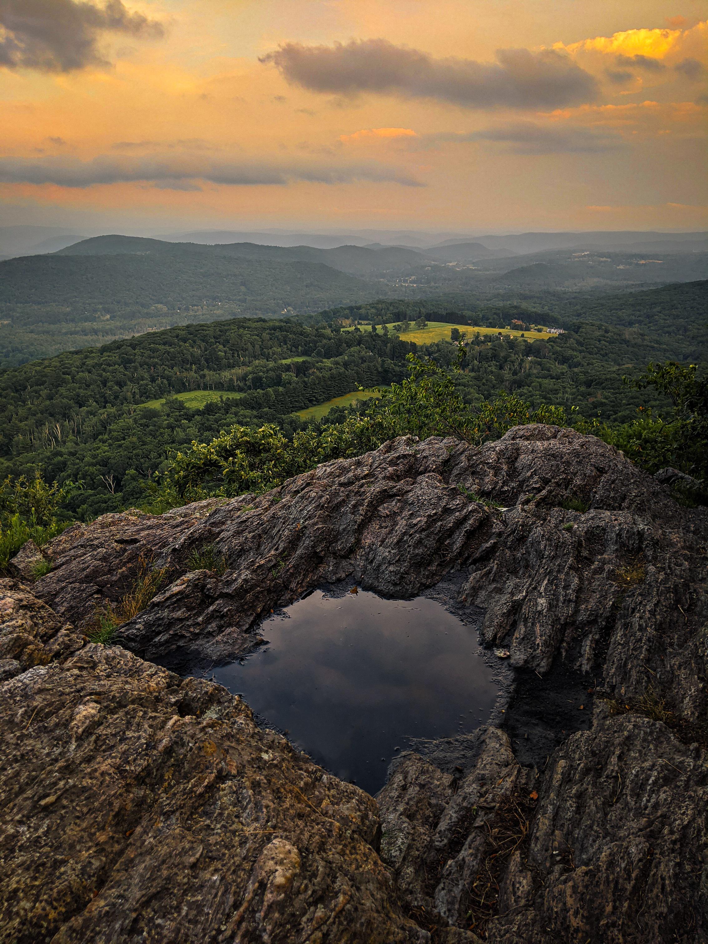 Our state is beautiful! View from Lion's Head, Salisbury [OC] r