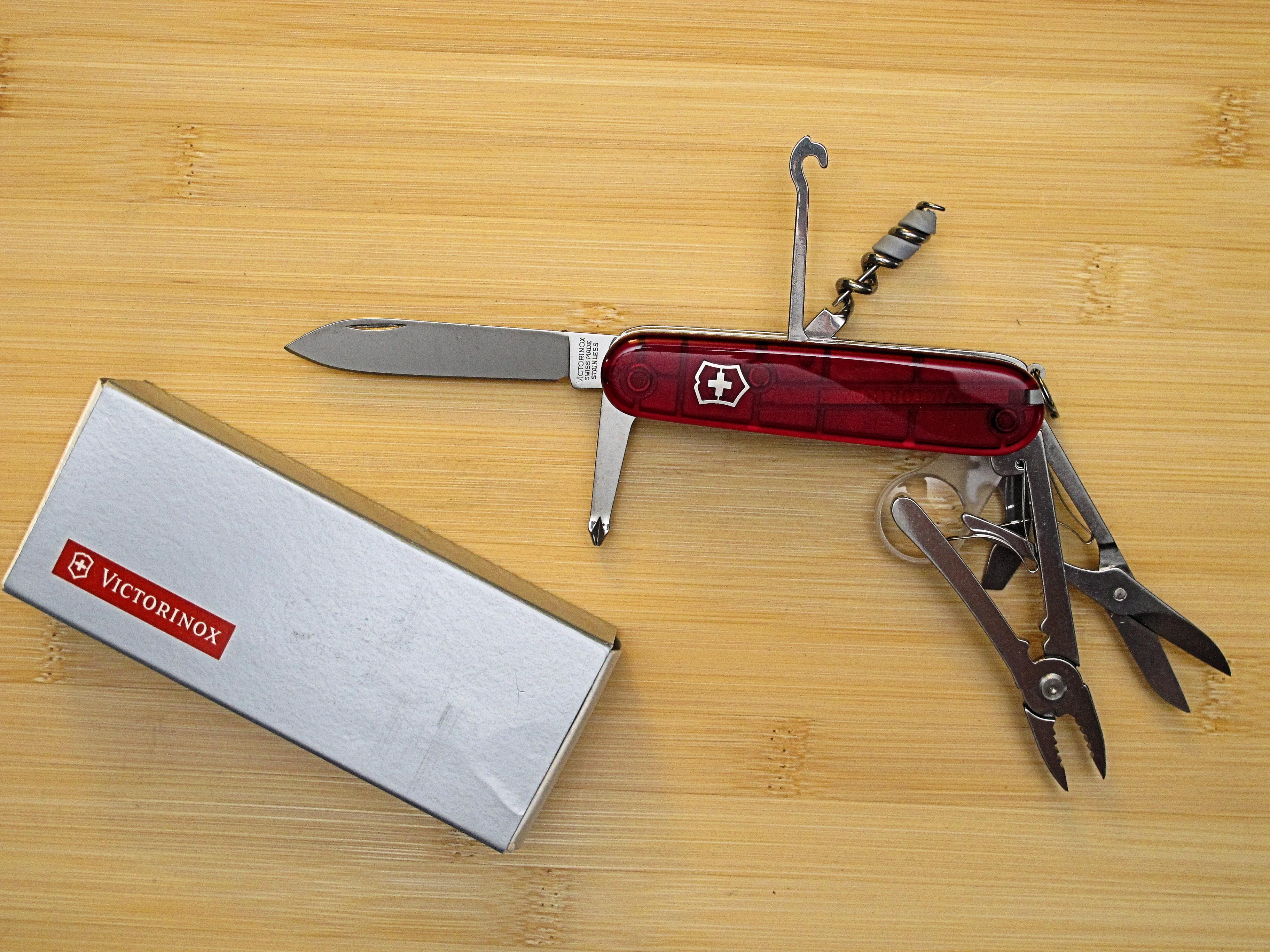 Victorinox Yeoman Mechanic by Swiss Bianco collection photo. r