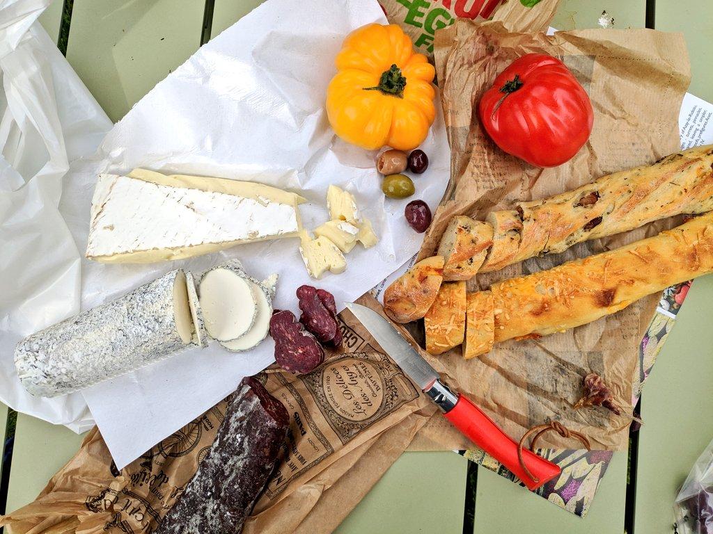 Every Picnic in France looks likes a Shutterstock Picnic. Baguette