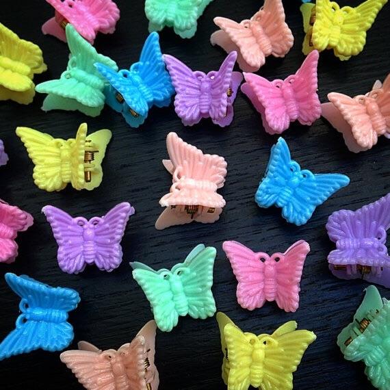 Butterfly hair clips r/nostalgia
