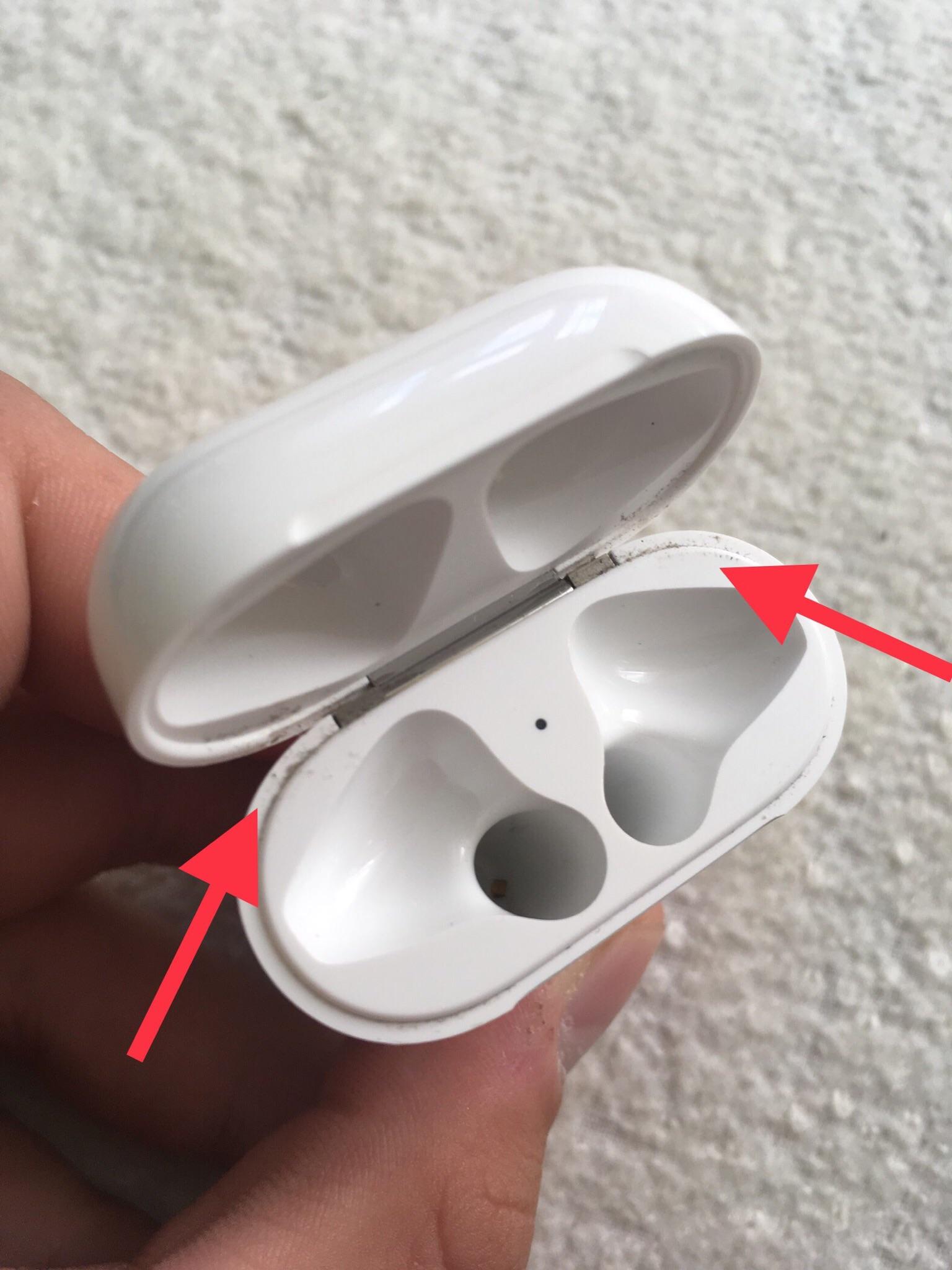 How to clean dirt around the case hinge? r/airpods