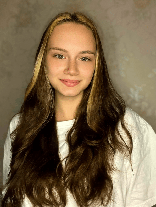 Do I look like I'm in highschool or do you think I'm older? r/guessmyage