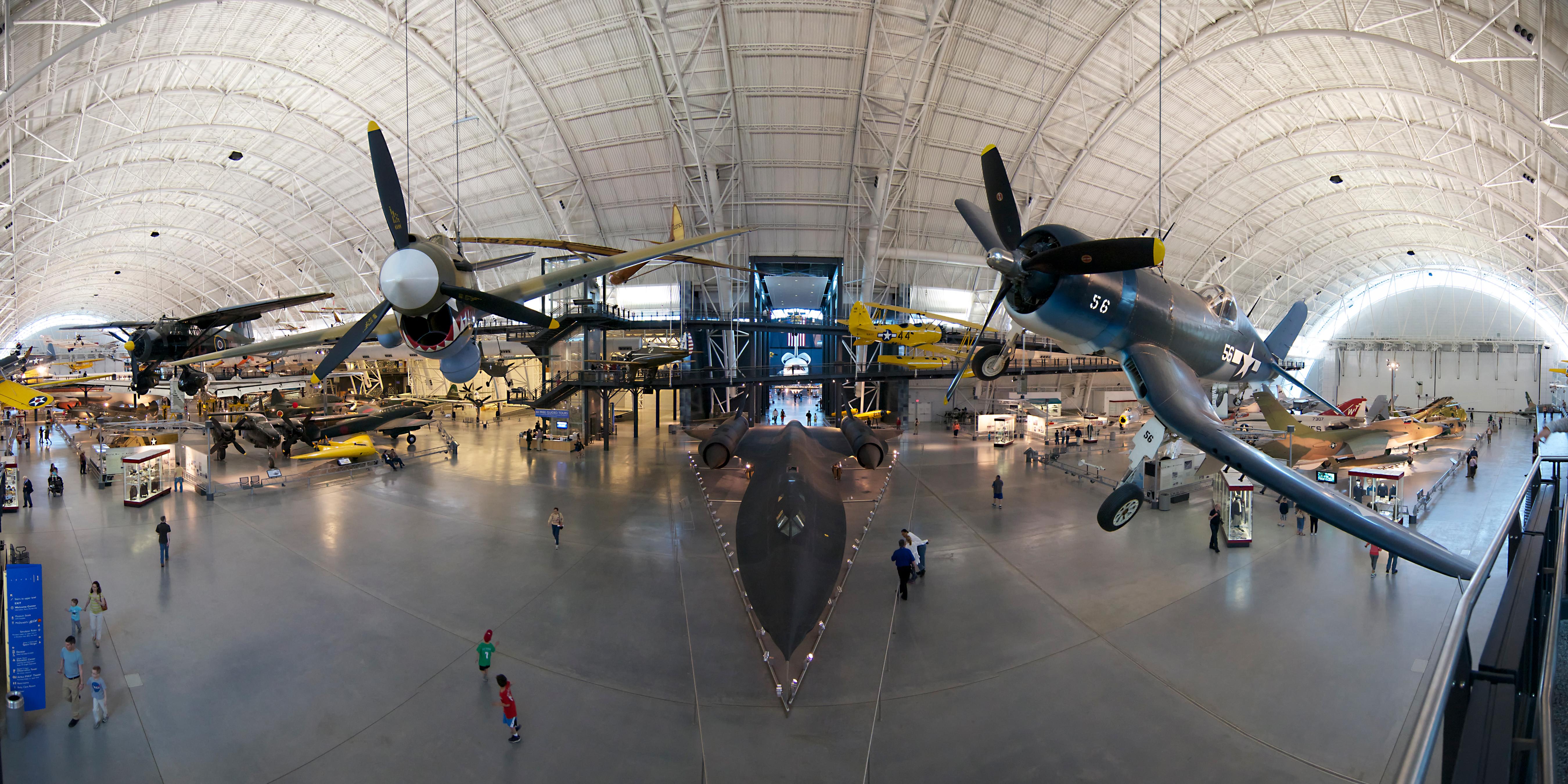 The entrance to UdvarHazy Center in Chantilly, Virginia, 2015 r/aviation