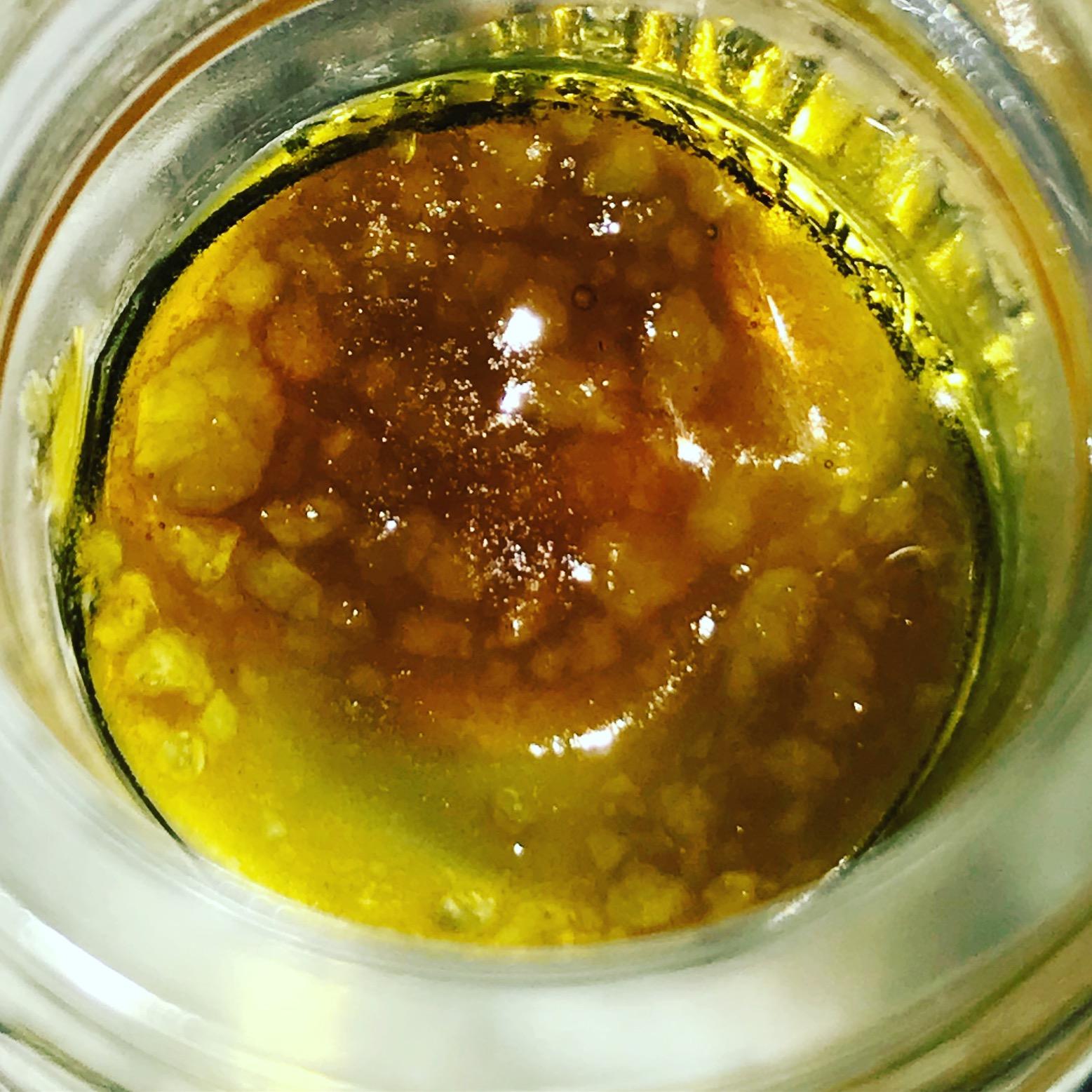 Herojuana live resin 💎diamond💎 sauce, 78 thc r/Dabs