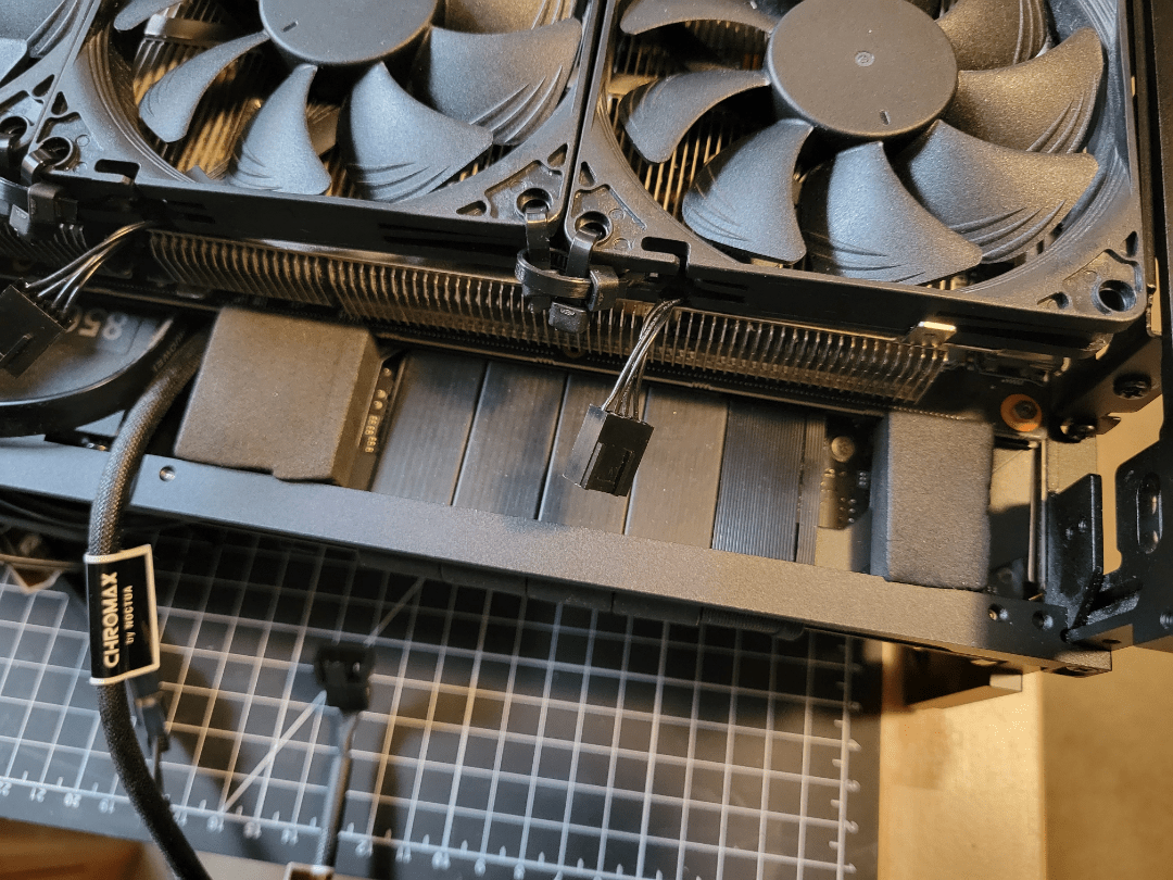 Fun Fact: If need be you can use the packaging of the T1 V2 as supports