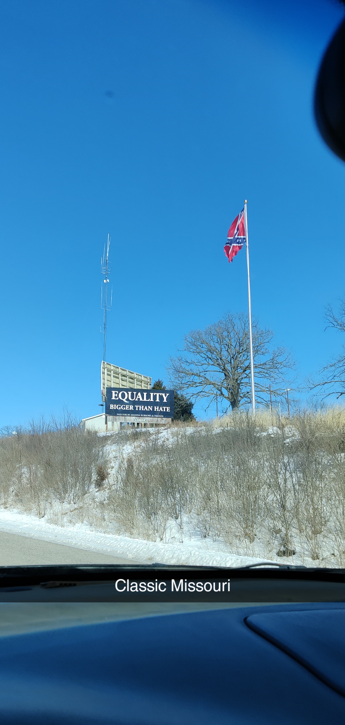 HWY 54 never ceases to amaze r/missouri