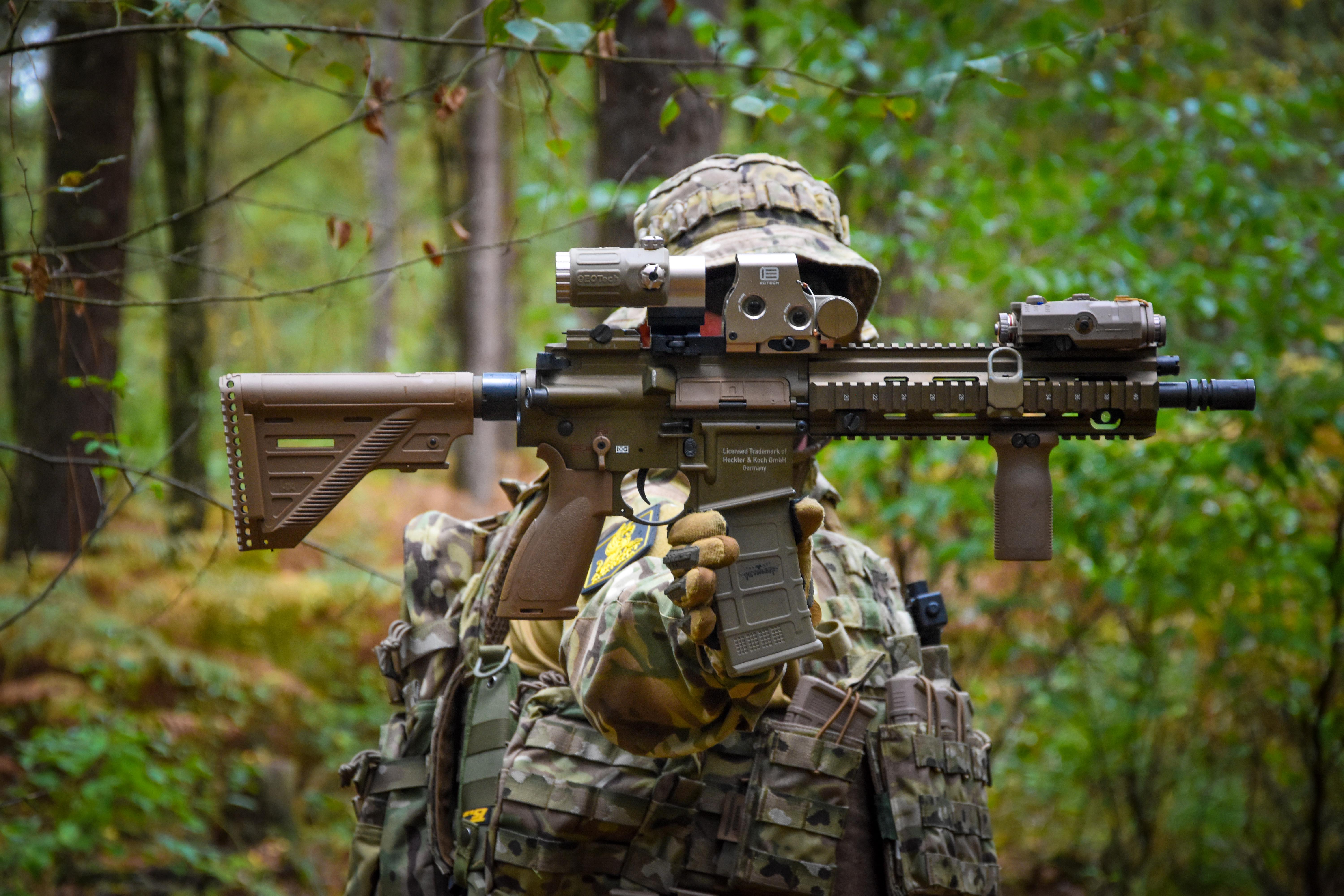 HK416 a5 bronze from vegaforce, I upgrade it with new barrel, gears