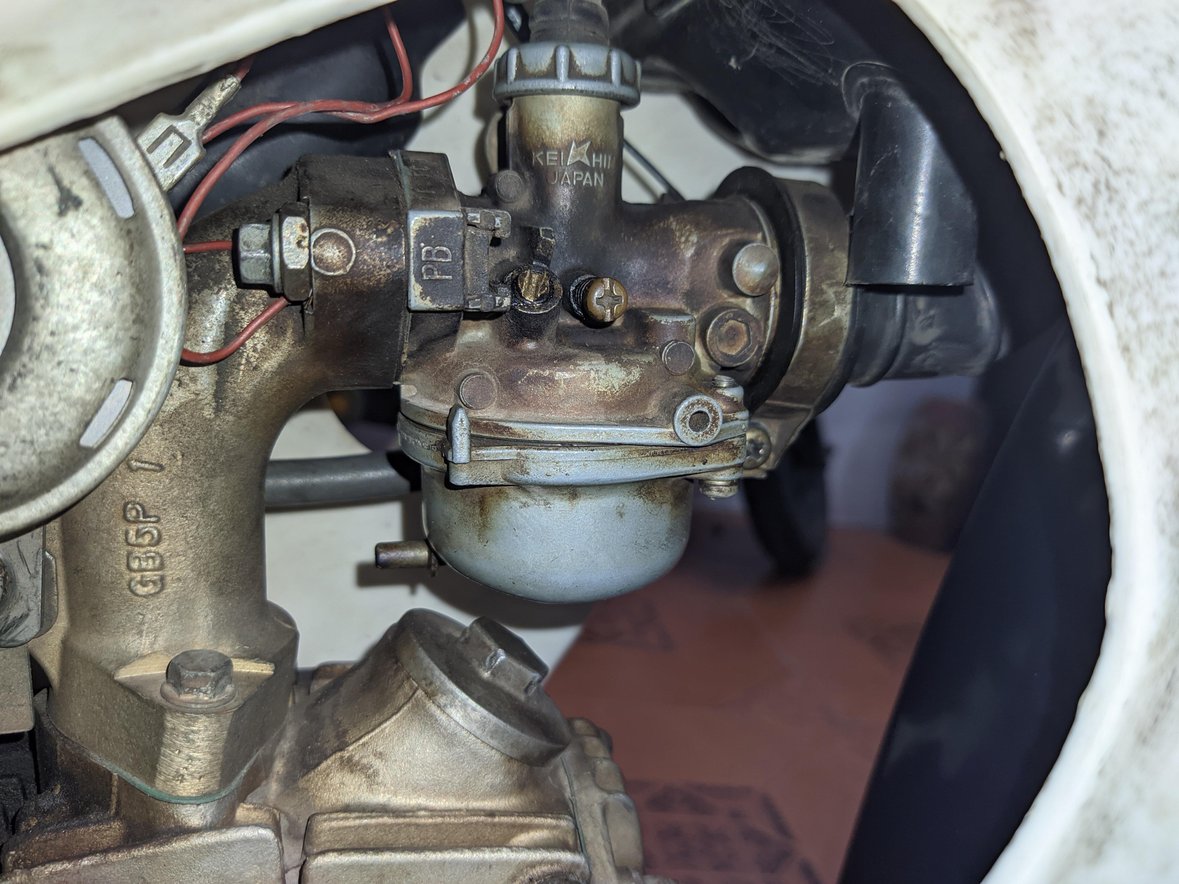 Need help identifying carburetor screws. r/SuperCub