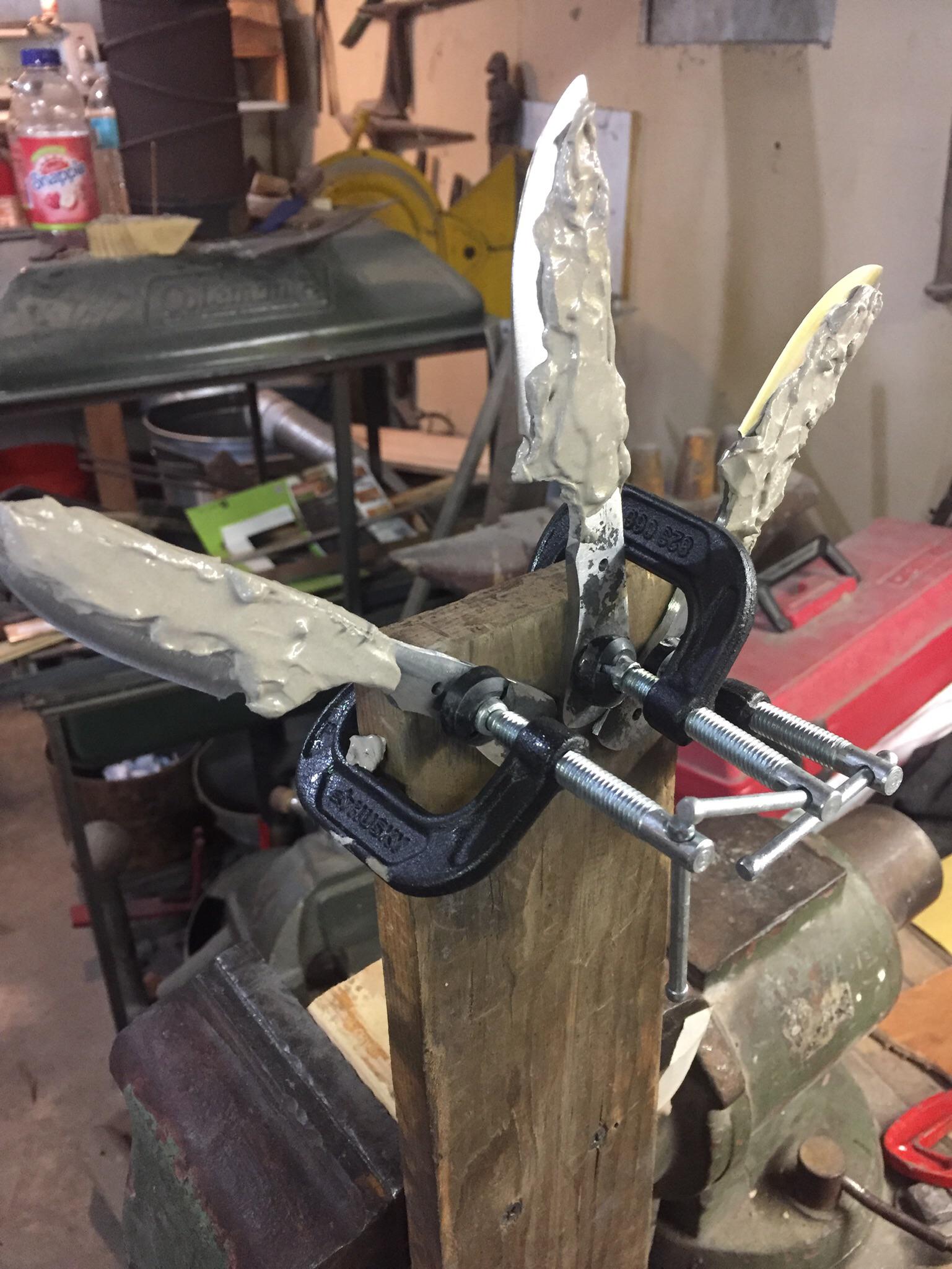 First time claying a blade for differential heat treat. 1095 steel