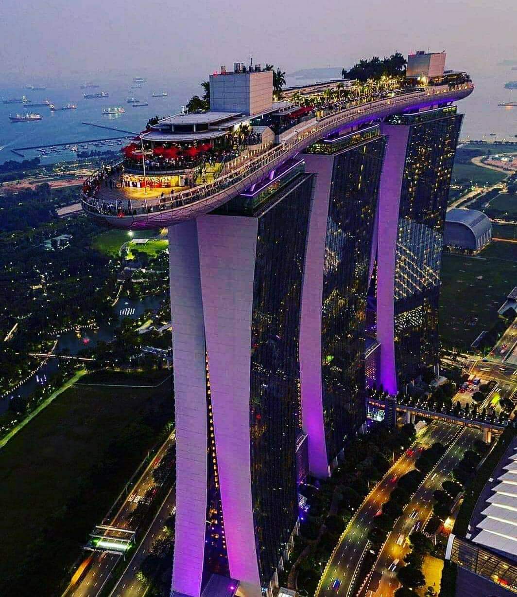 Amazing Hotel in Singapore r/pics