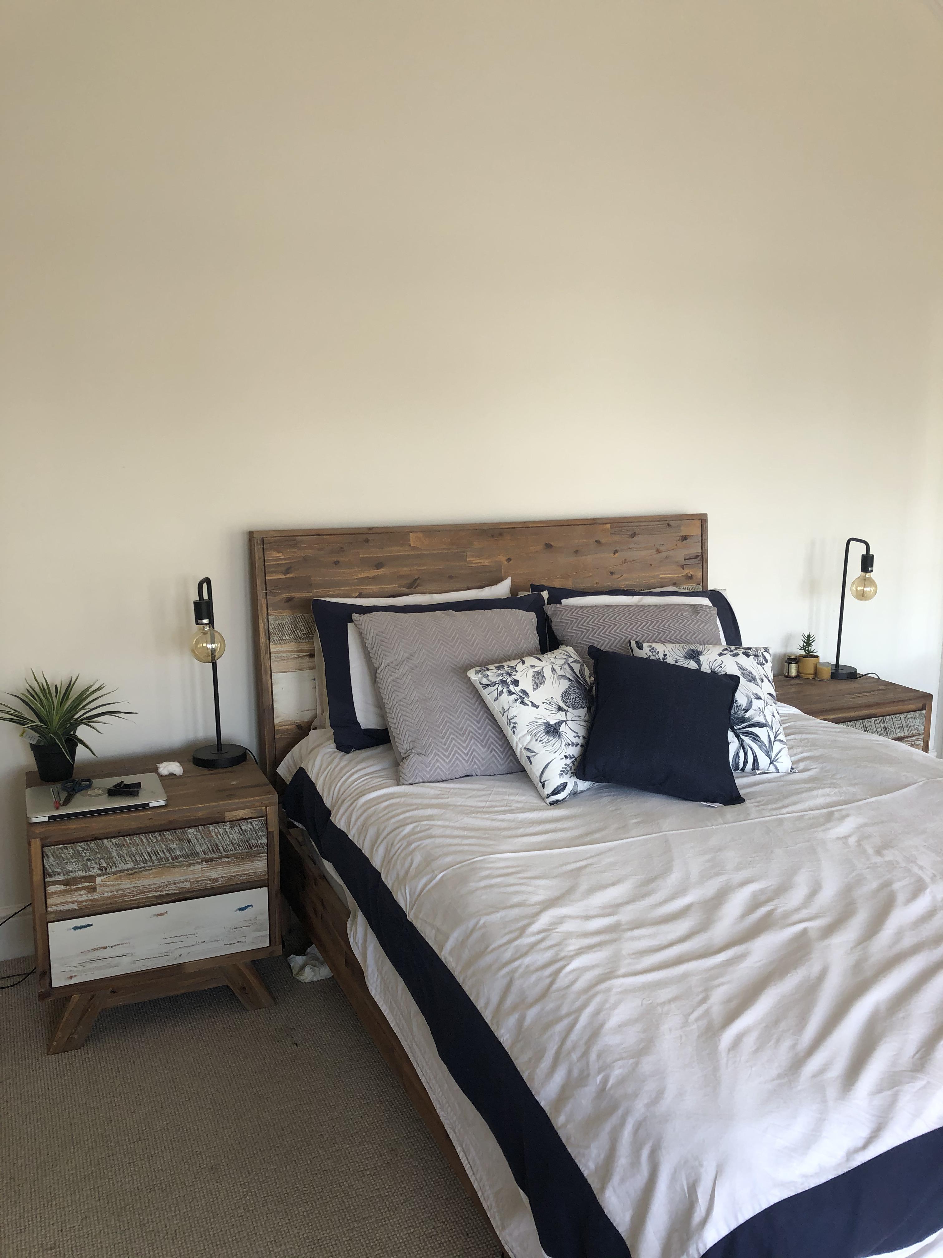 First bed! Need ideas for wall art r/malelivingspace