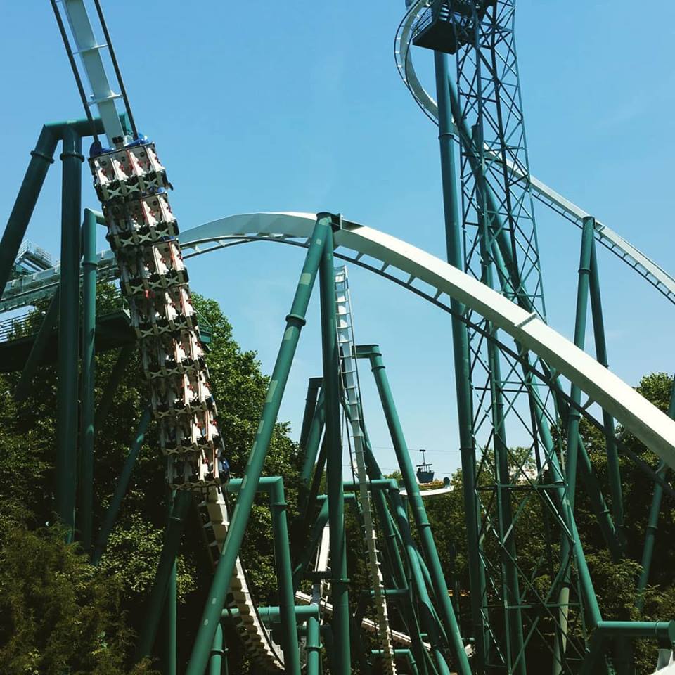 What do you think of this picture of Alpengeist? r/rollercoasters