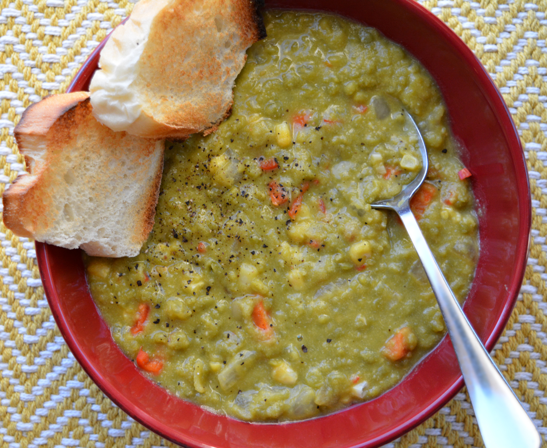 Easy Pea Soup is 213 calories & 18 g protein r/vegan1200isplenty