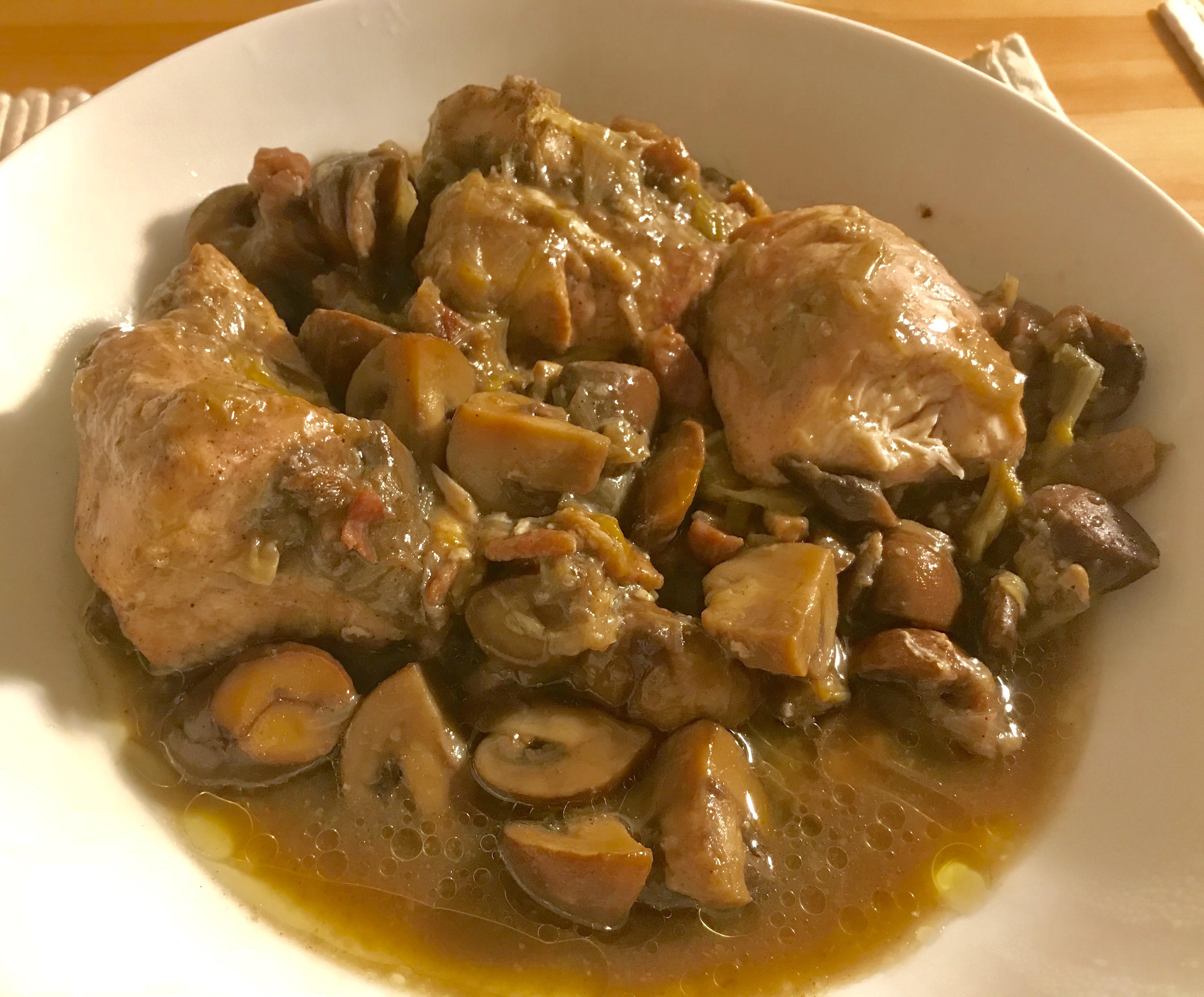 [Homemade] Chicken breast, chestnuts and mushrooms stew r/food